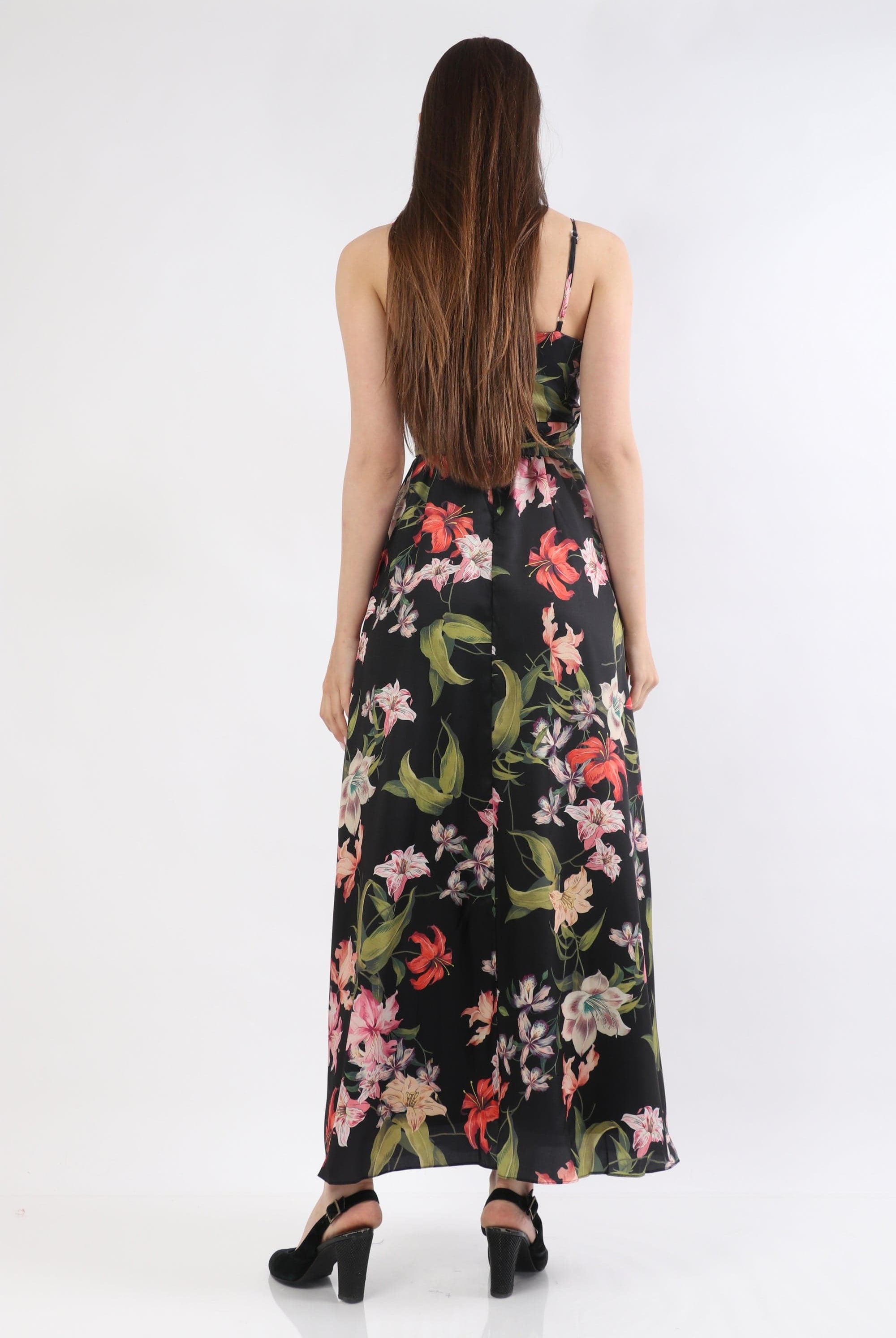 ميكا فستان طويل مشجر مخصر رقبة سبعة بحمالات رفيعة