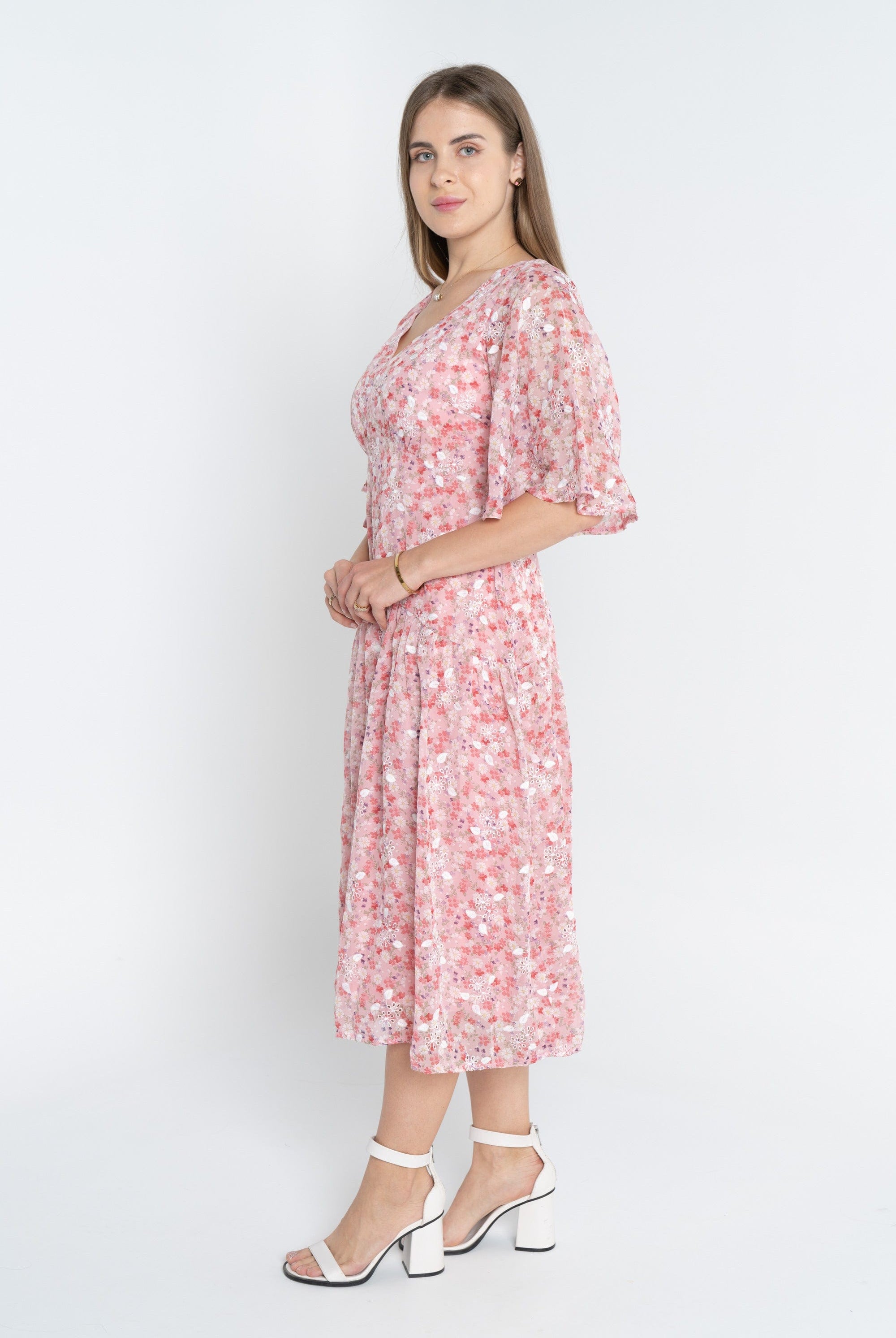 ู
ููุง ูุณุชุงู ู
ูุฑุฏ ู
ุฎุตุฑ ู
ูุฏู 3/4 ูู
ูุณุงุฆู