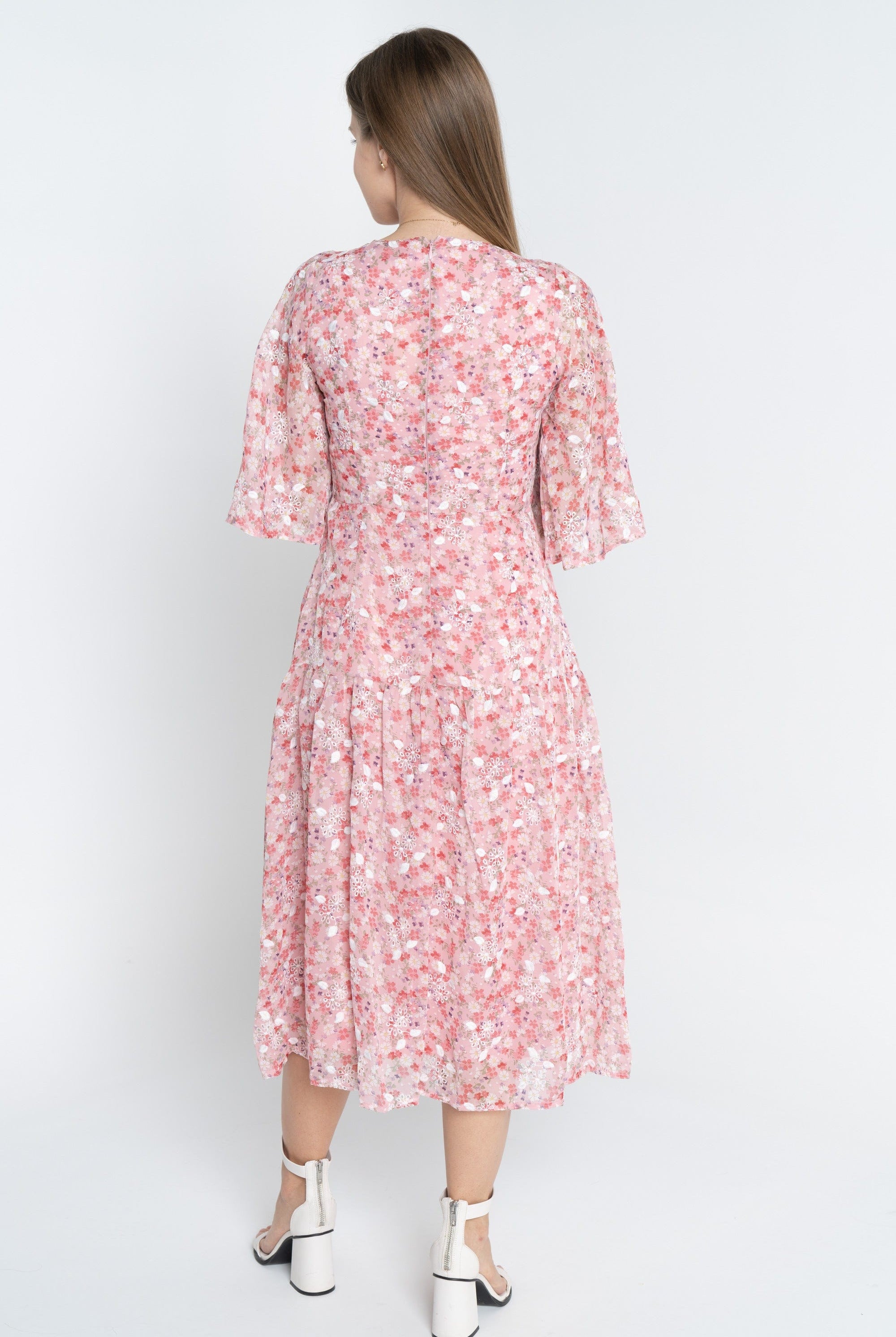 ู
ููุง ูุณุชุงู ู
ูุฑุฏ ู
ุฎุตุฑ ู
ูุฏู 3/4 ูู
ูุณุงุฆู