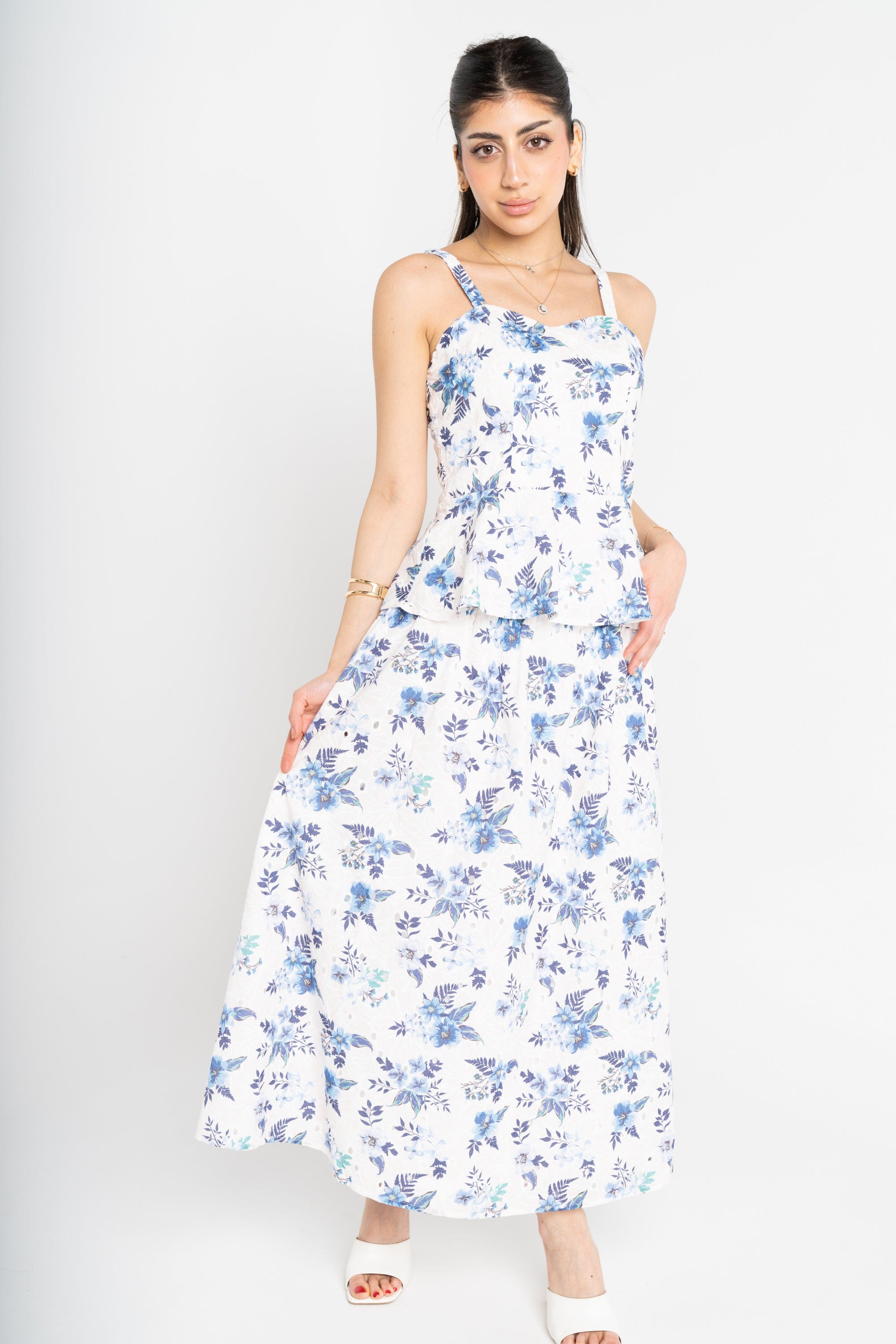 ميكا بلوزة مشجرة بحمالات رفيعة وخصر كلوش