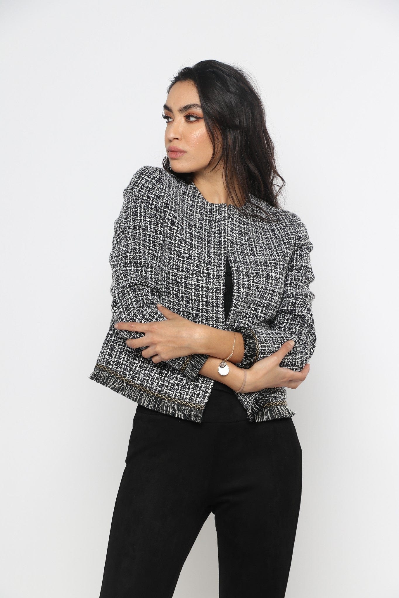 ู
ููุง ุฌุงููุช ููุงุณูู ูุตูุฑ ุจุฎููุท ู
ู ุฃุณูู ูู
ุทููู ูุณุงุฆู