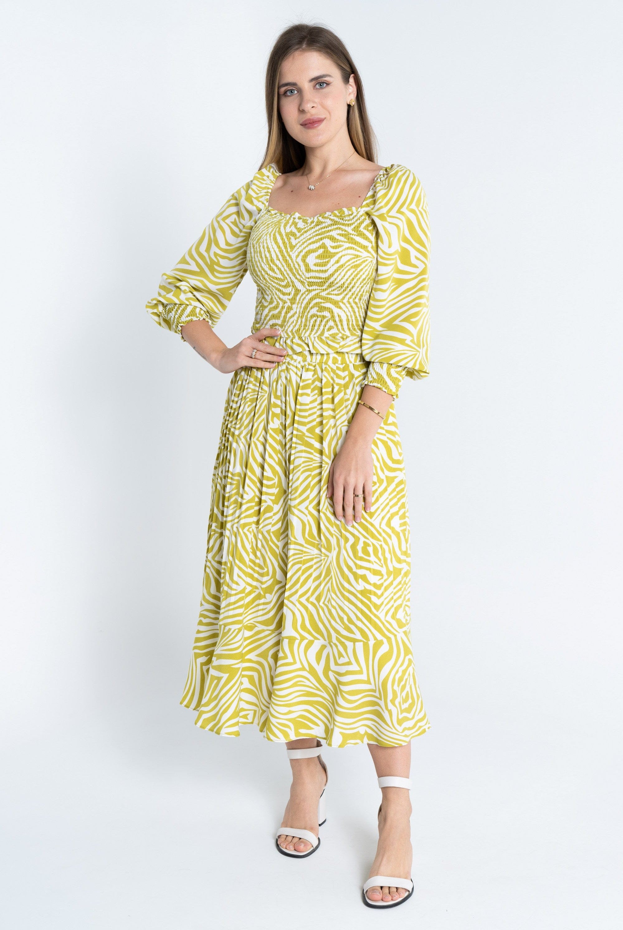 ميكا توب منقوش بياقة مربعة كم طويل بف نسائي