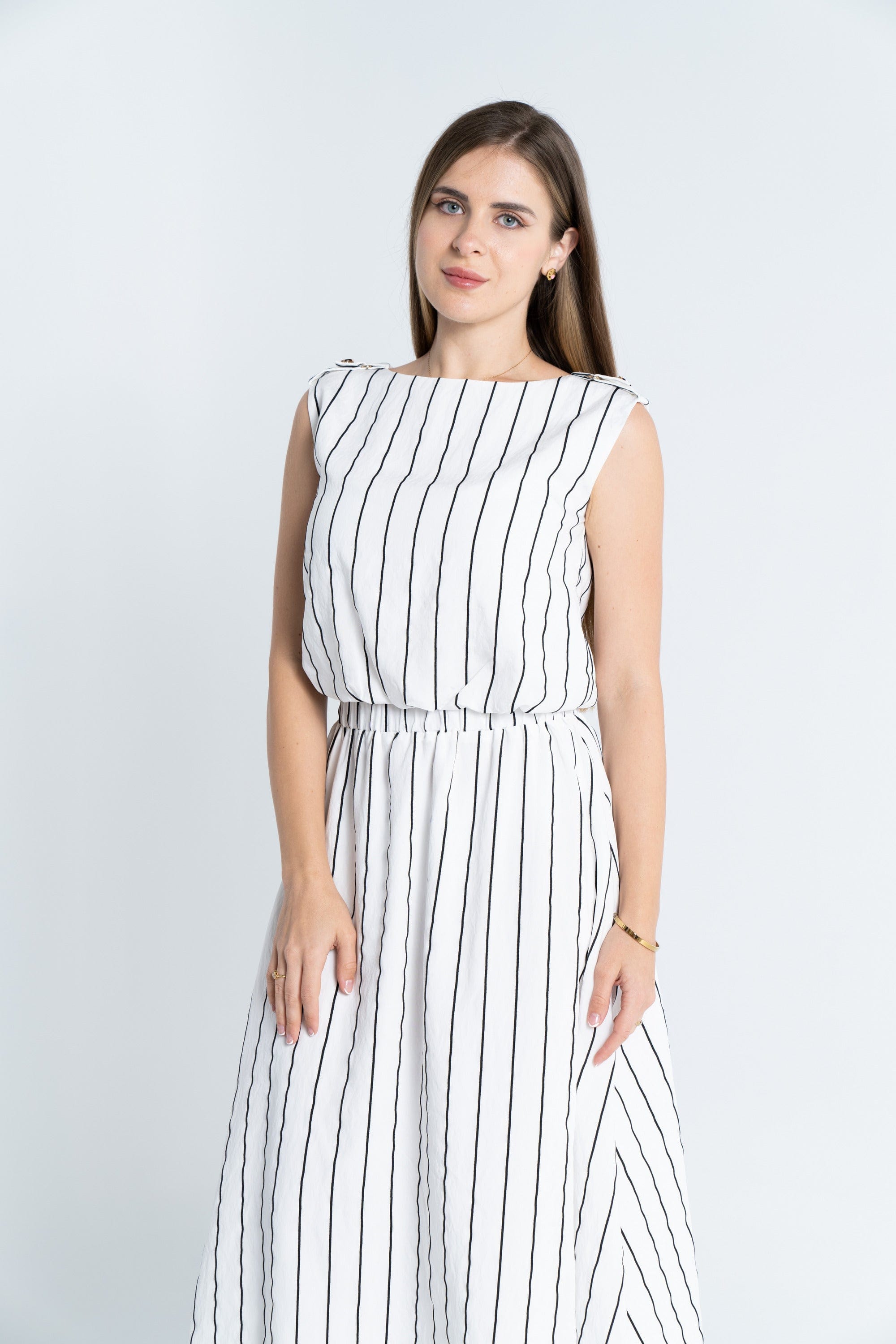 ميكا توب نسائي مخطط بالطول بدون أكمام نسائي