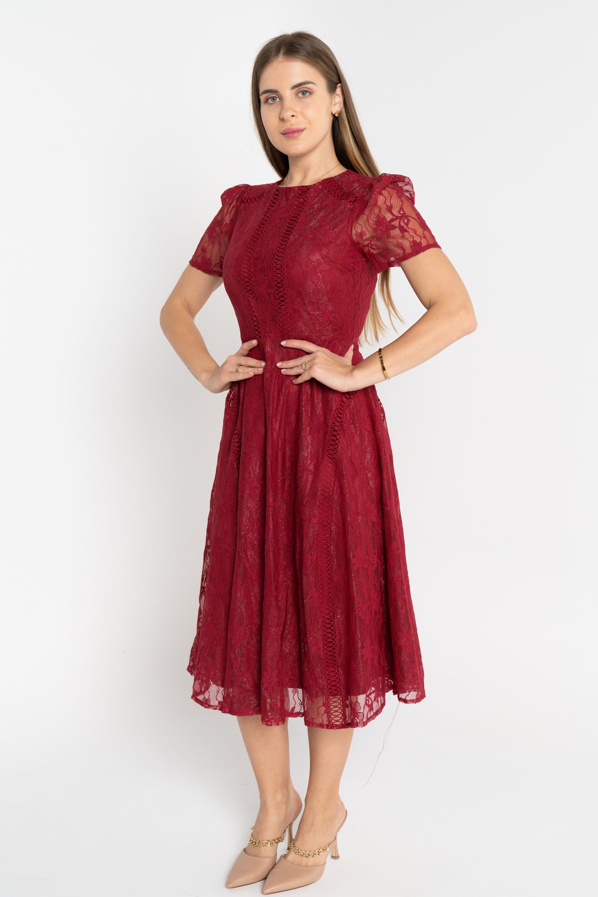 ميكا فستان ميدي أكمام قصير بياقة دائرية منقوش