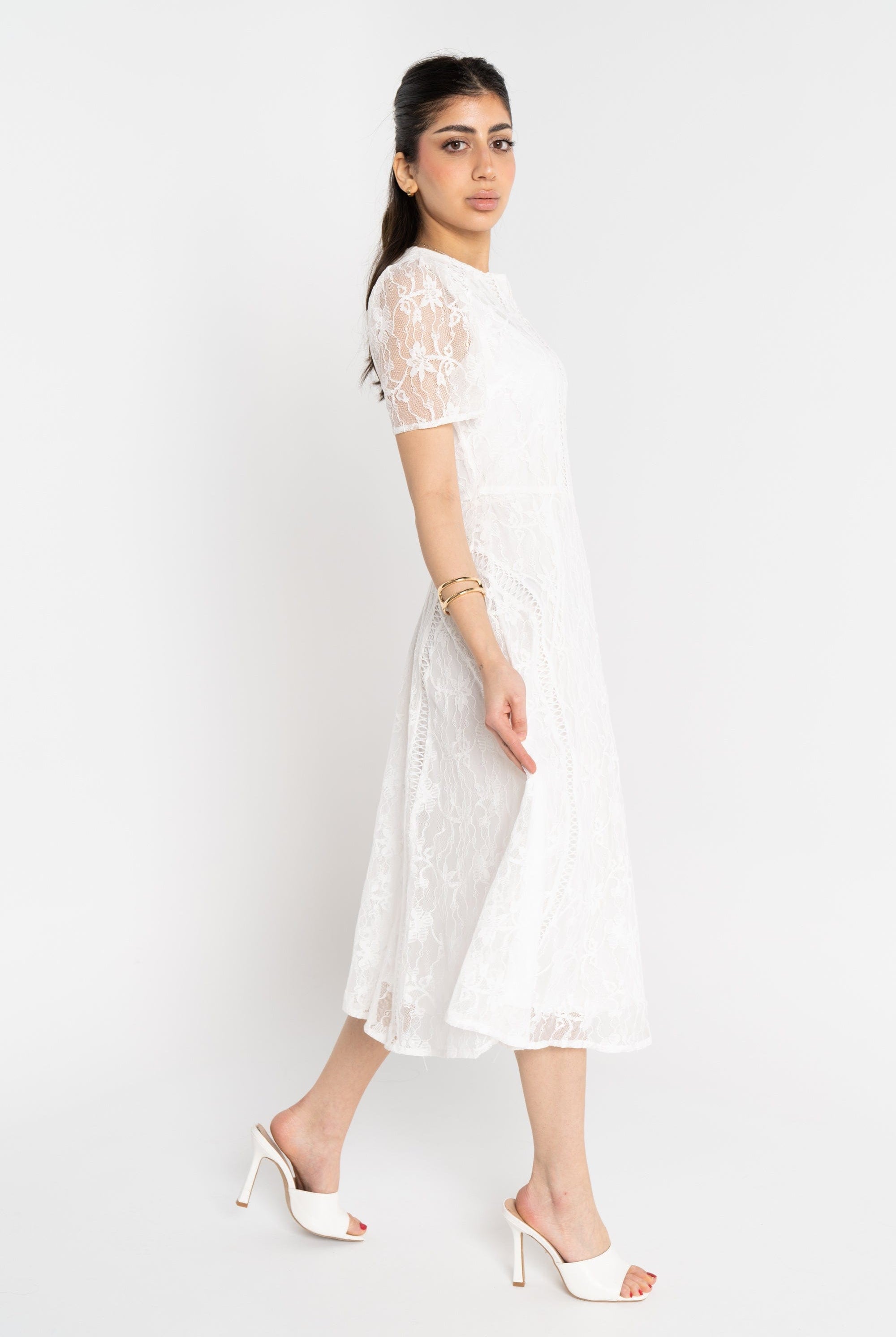 ميكا فستان ميدي أكمام قصير بياقة دائرية منقوش