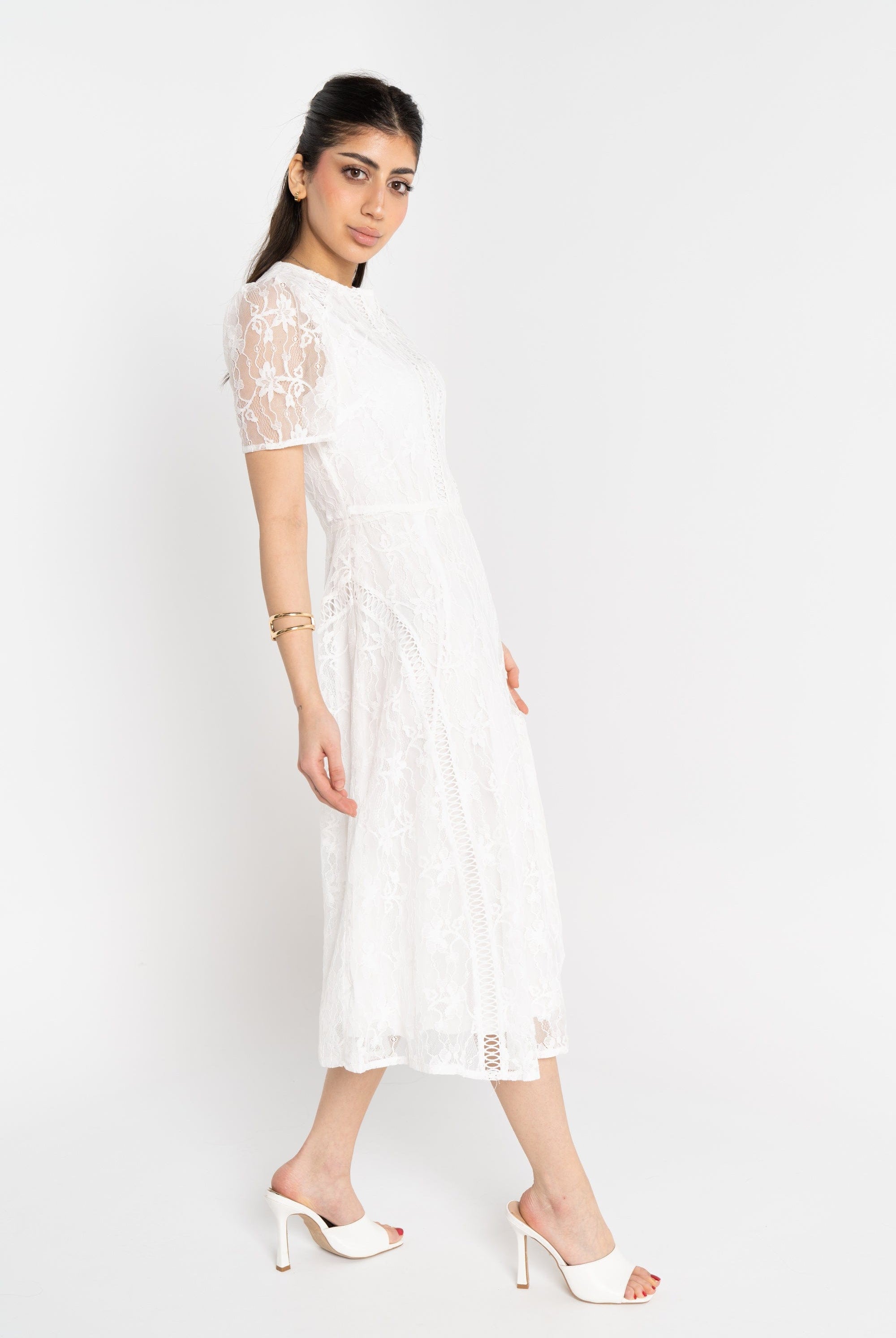 ميكا فستان ميدي أكمام قصير بياقة دائرية منقوش