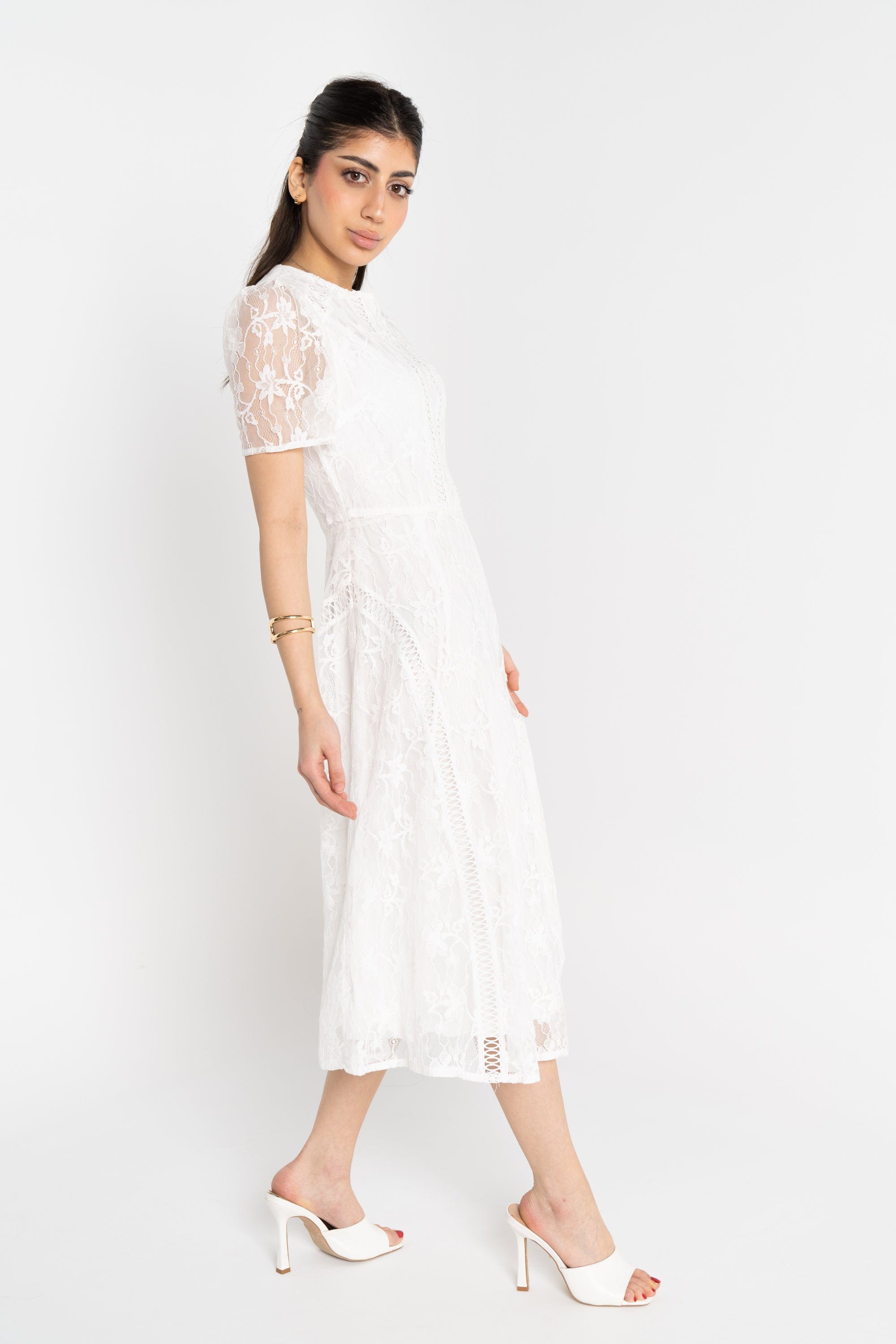 ميكا فستان ميدي أكمام قصير بياقة دائرية منقوش