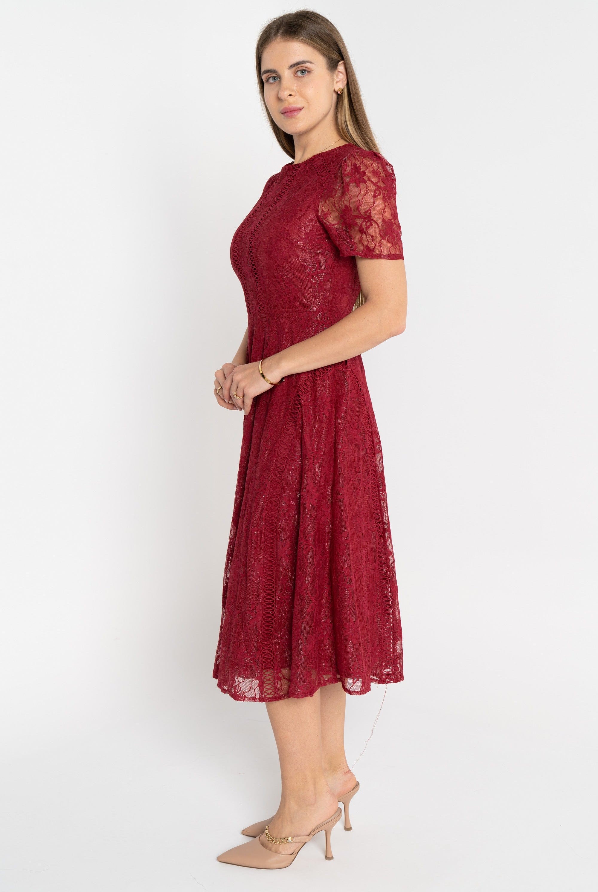 ميكا فستان ميدي أكمام قصير بياقة دائرية منقوش