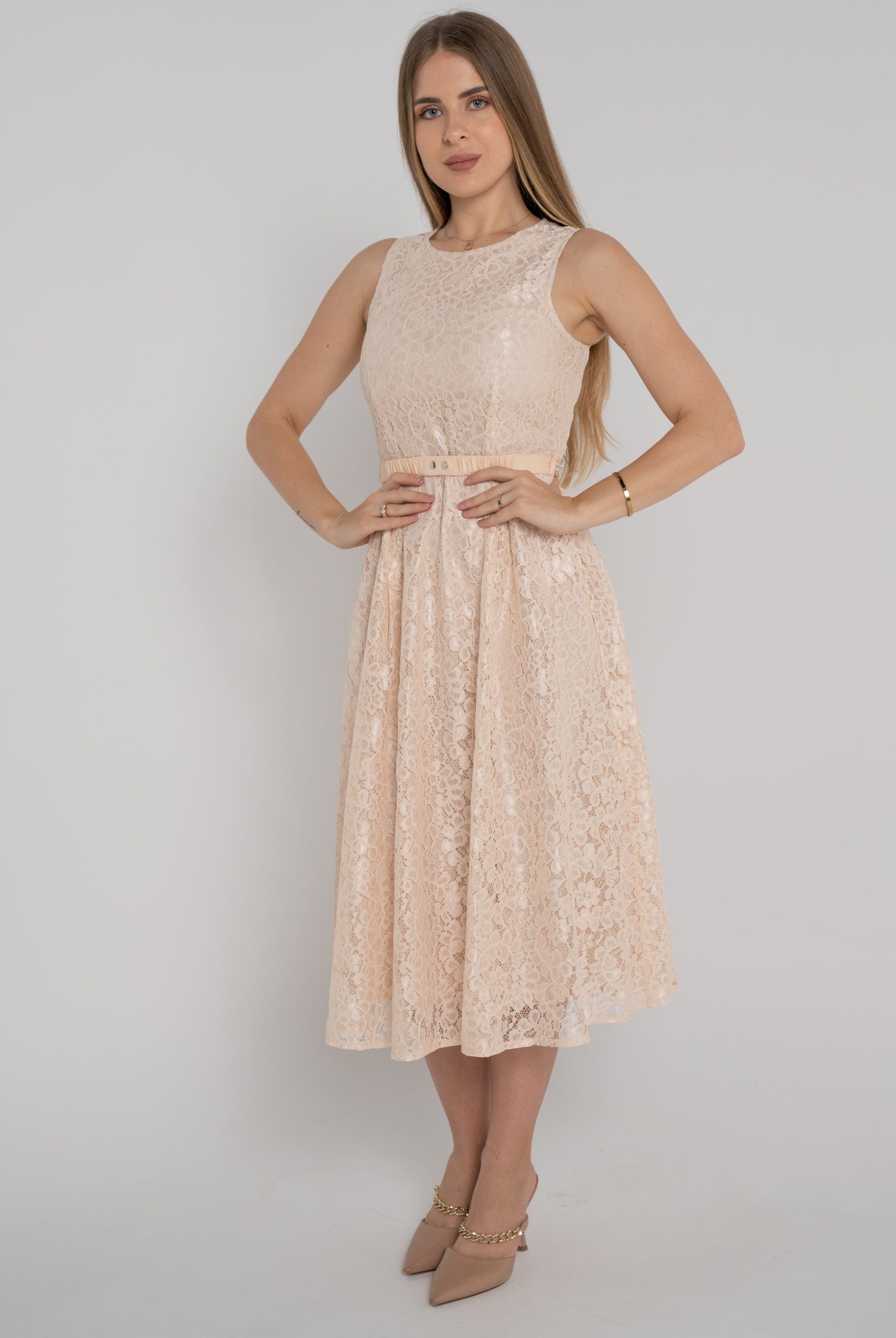 ميكا فستان ميدي بدون أكمام مخصر بياقة دائرية