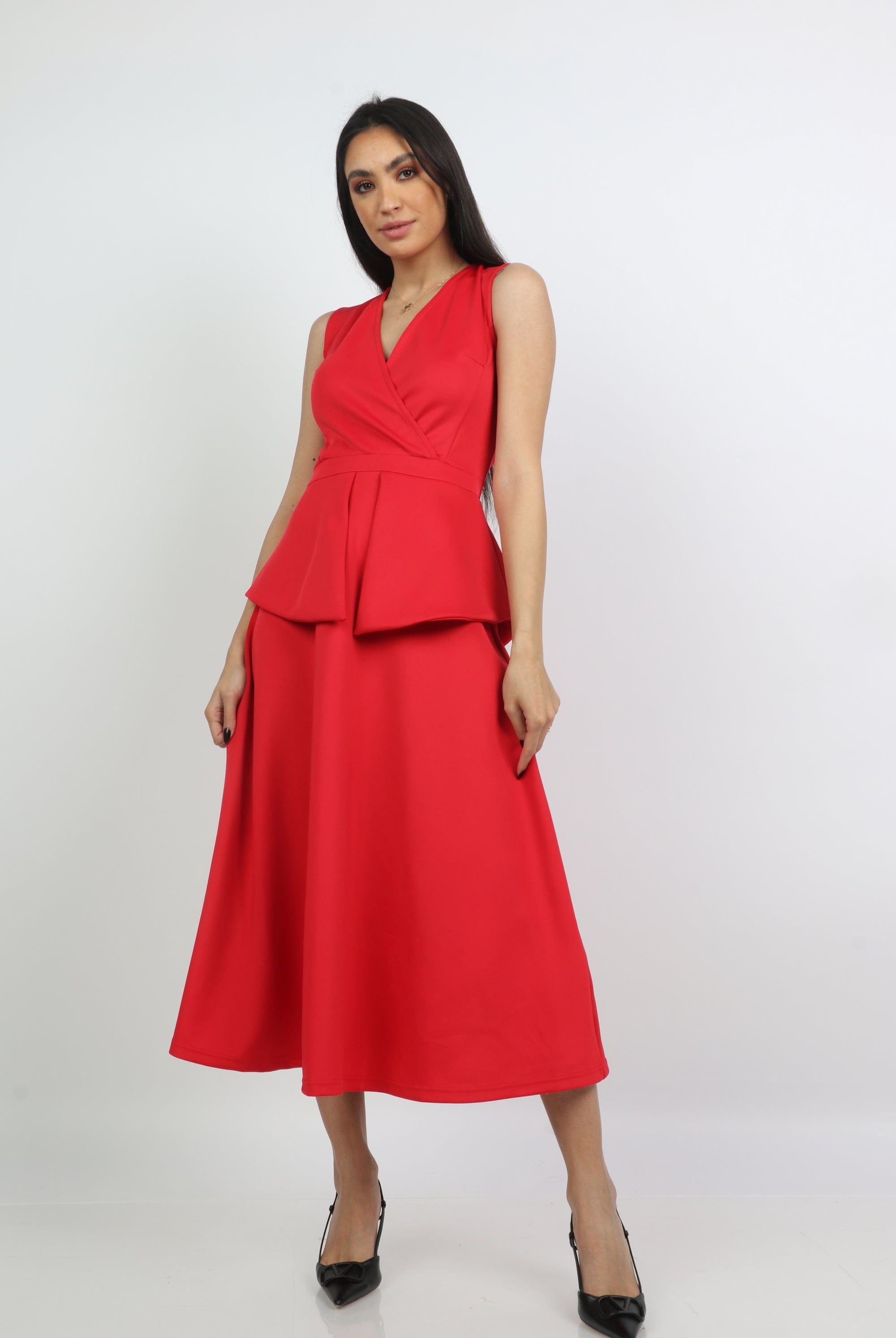 ميكا فستان ميدي صدر كروازية بدون كم