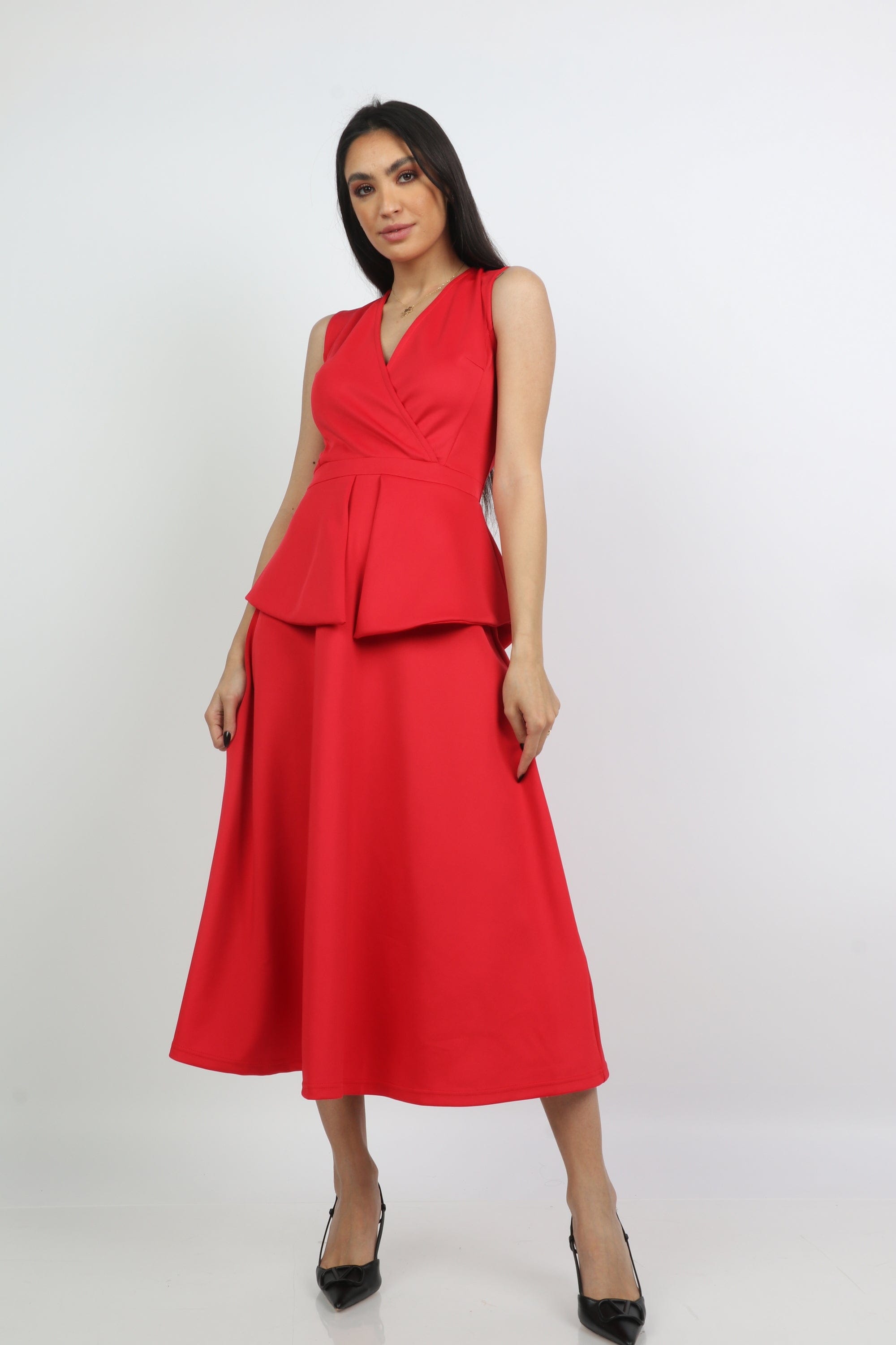 ميكا فستان ميدي صدر كروازية بدون كم