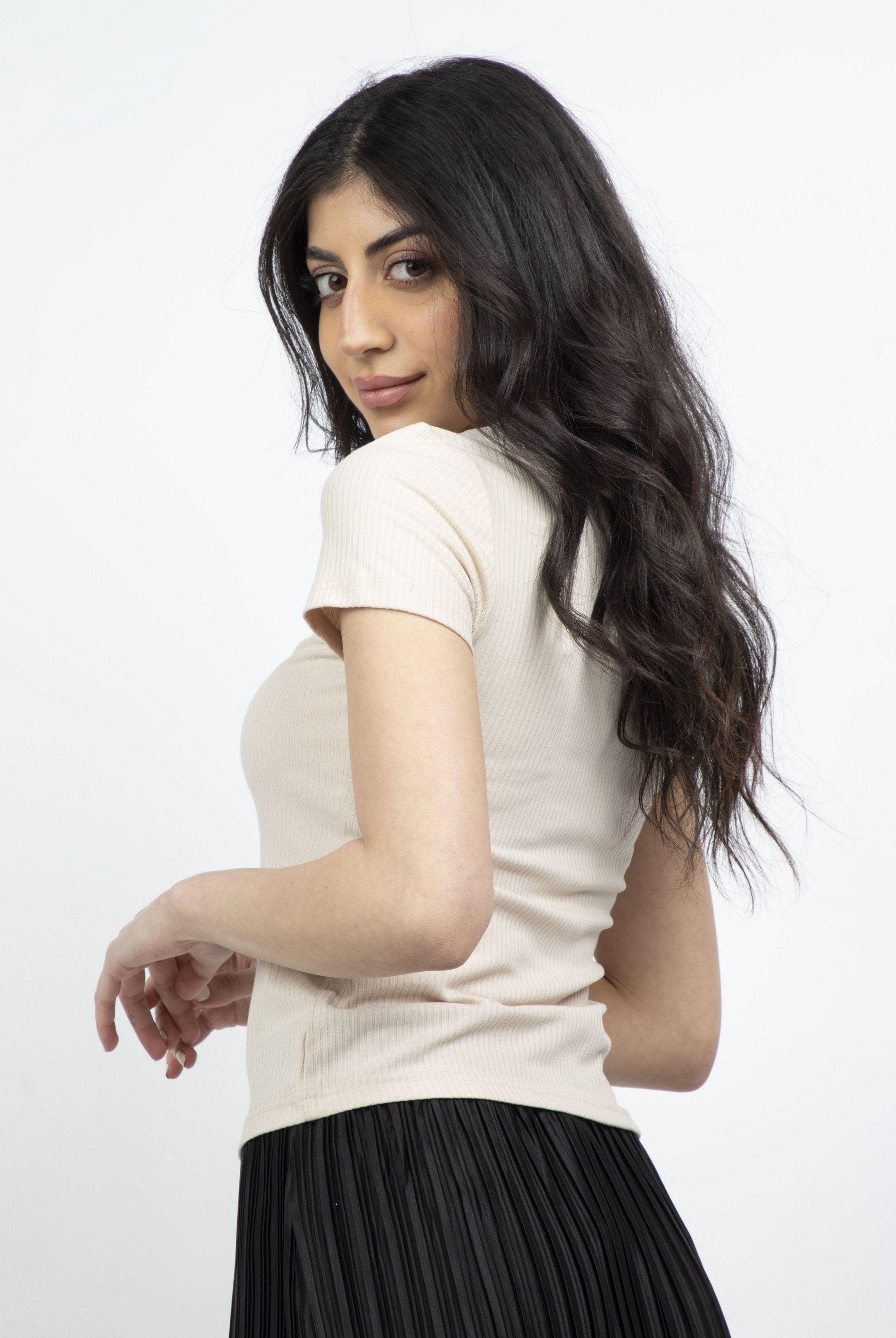 ميكا بلوزة كم قصير مفتوحة من الأمام رقبة دائرية نسائي