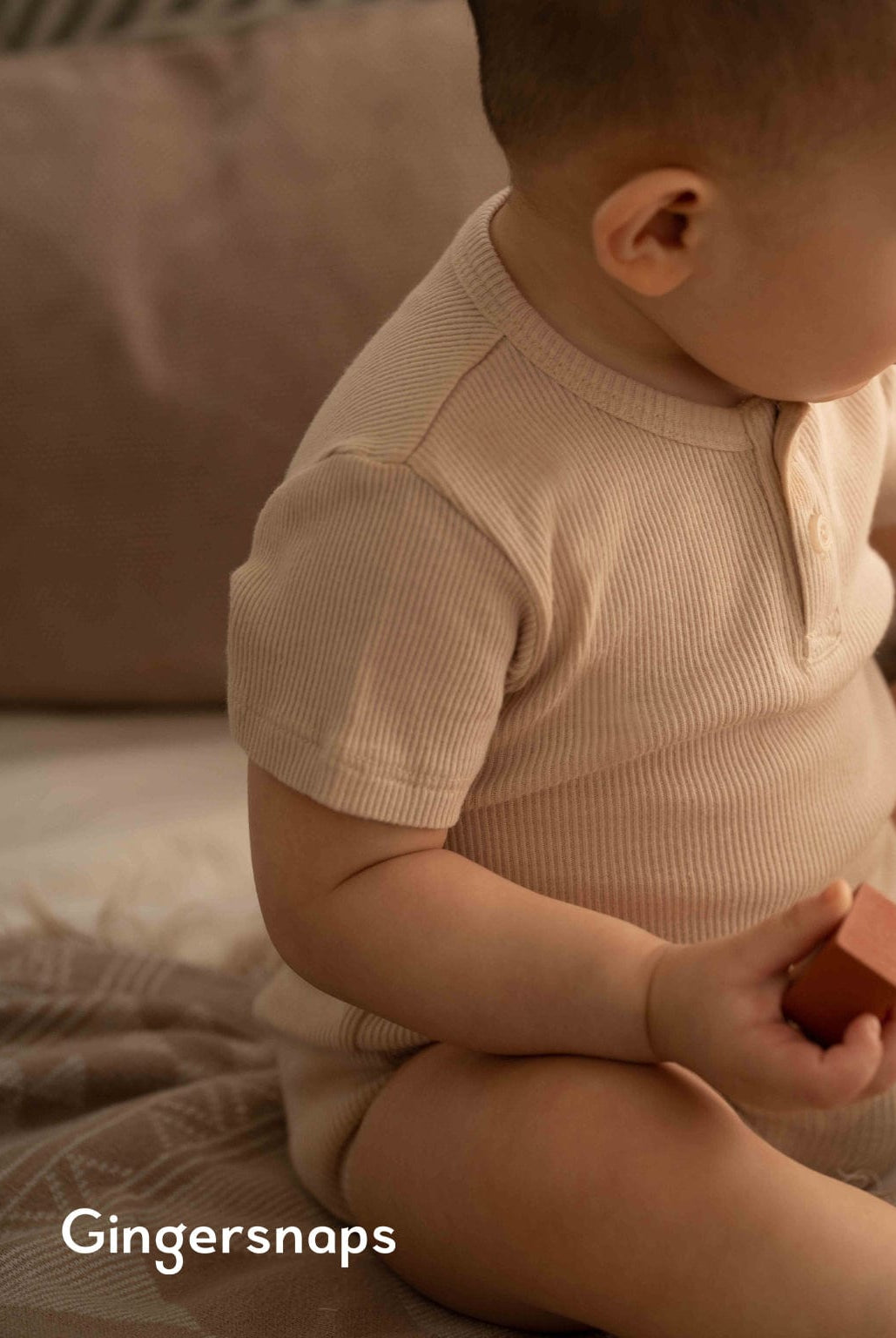 جينجرسنابس طقم سالوبيت نص كم سادة مضلعة مواليد 3 قطع أولادي للرضع متعدد الألوان