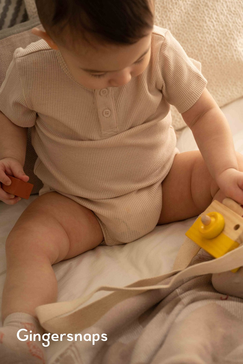 جينجرسنابس طقم سالوبيت نص كم سادة مضلعة مواليد 3 قطع أولادي للرضع متعدد الألوان