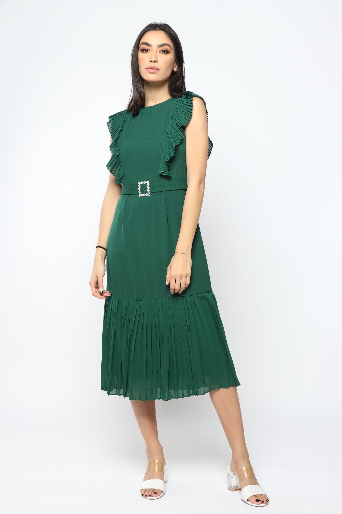 ูุชุดู ูุณุชุงู ู
ูุฏู ููุงุณููู ุจุฏูู ูู
ู
ุฒูู ุจูุดูุดุฉ ูุฑุงุดุฉ