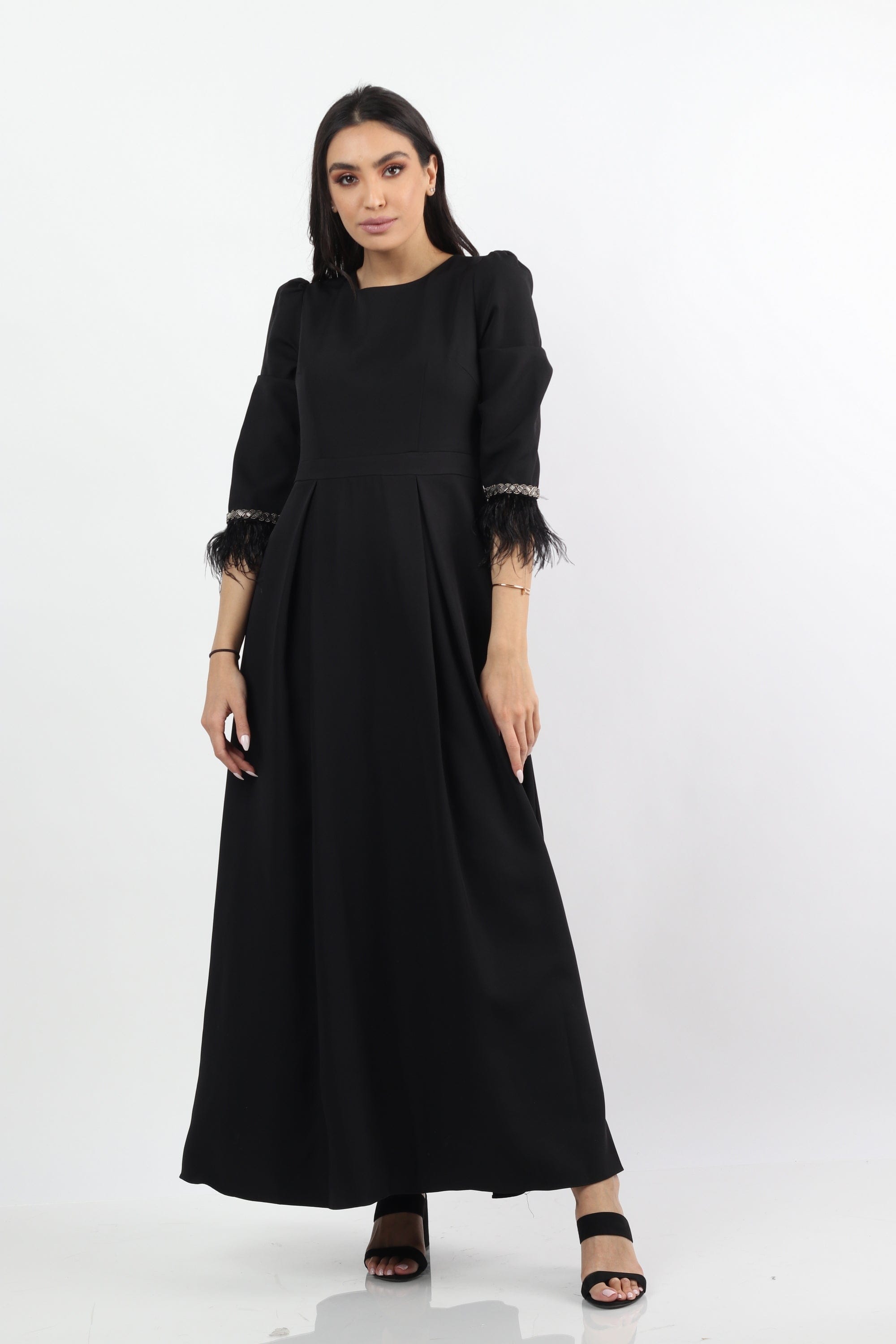 ูุชุดู ูุณุชุงู ู
ุงูุณู ูู
ุทููู ูุณุงุฆู