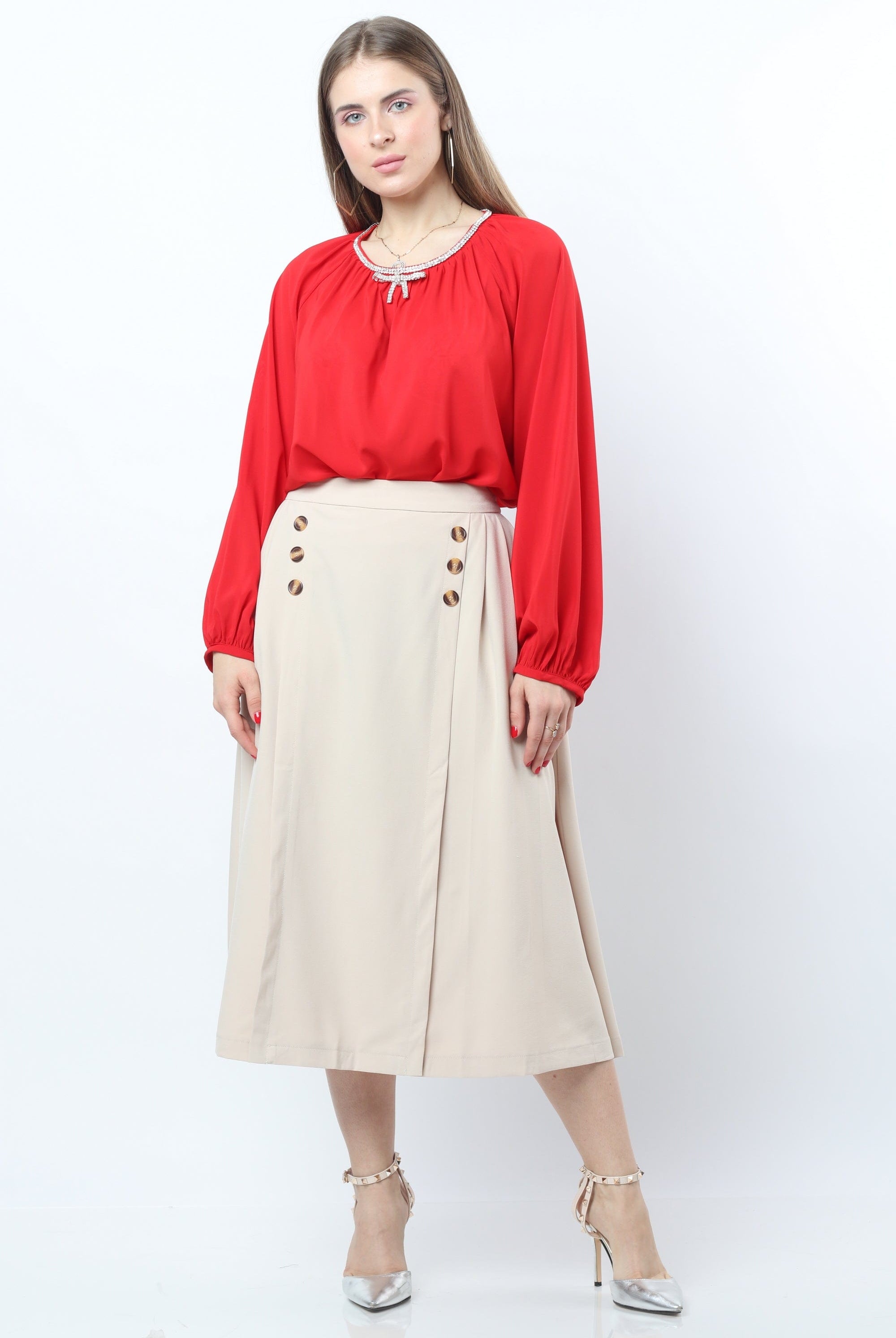 نتشي بلوزة برقبة دائرية كم طويل منفوخ نسائي