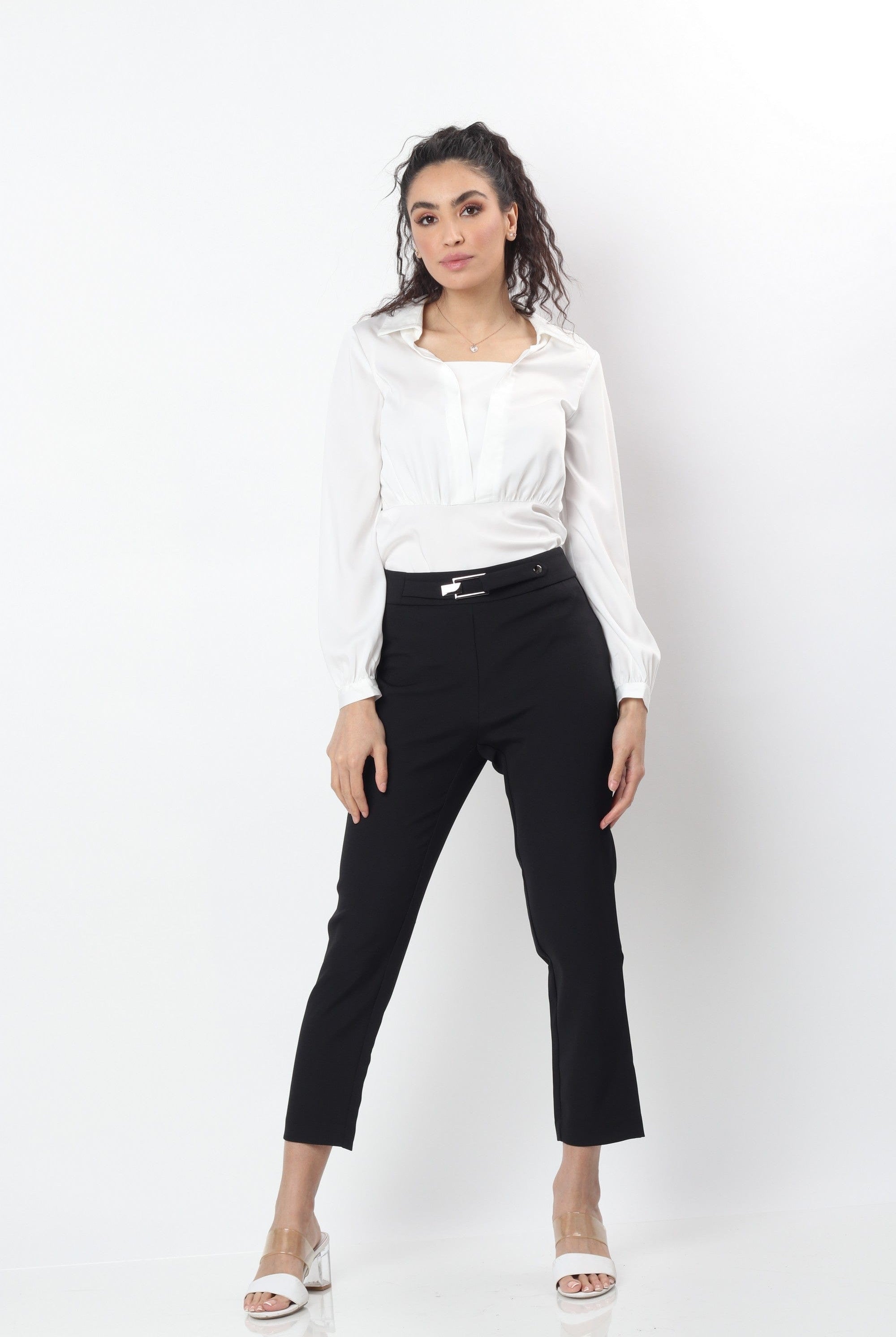 نتشي بنطلون قماش كلاسيك حريمي بحزام صغير