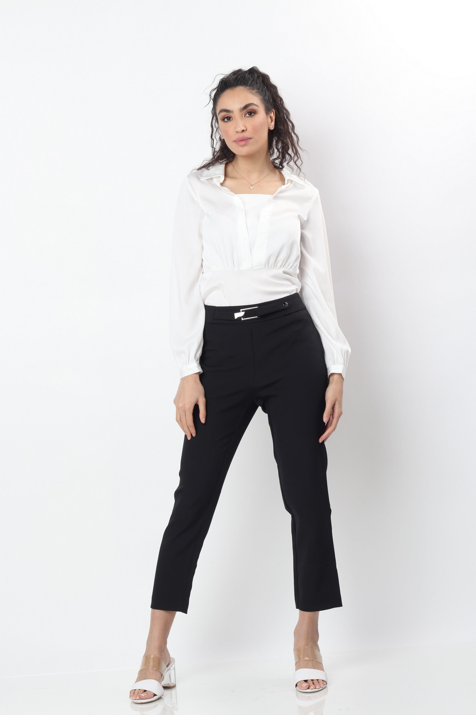 نتشي بنطلون قماش كلاسيك حريمي بحزام صغير