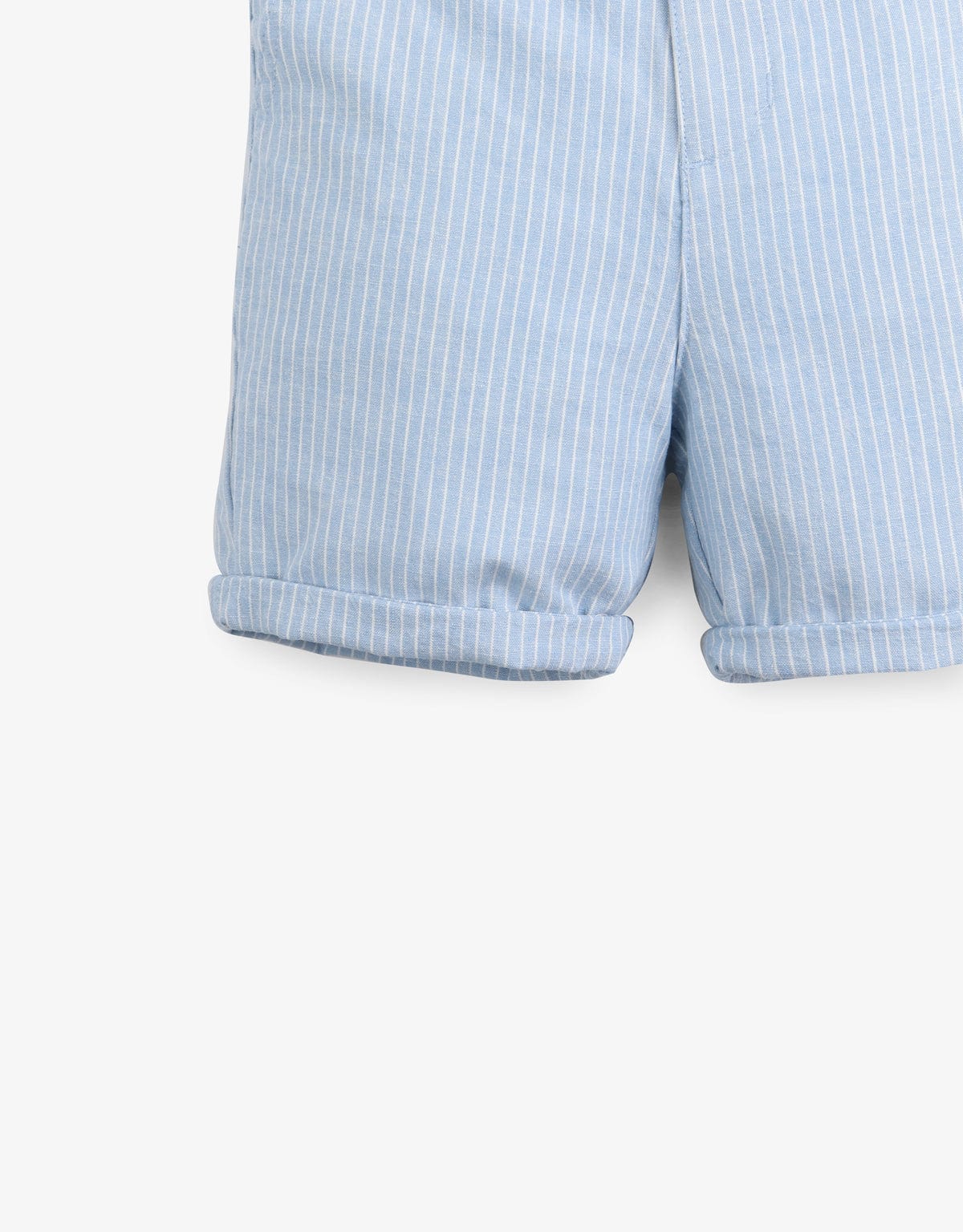 جينجرسنابس شورت ولادي مقلم سادة بزرار أمامي أزرق