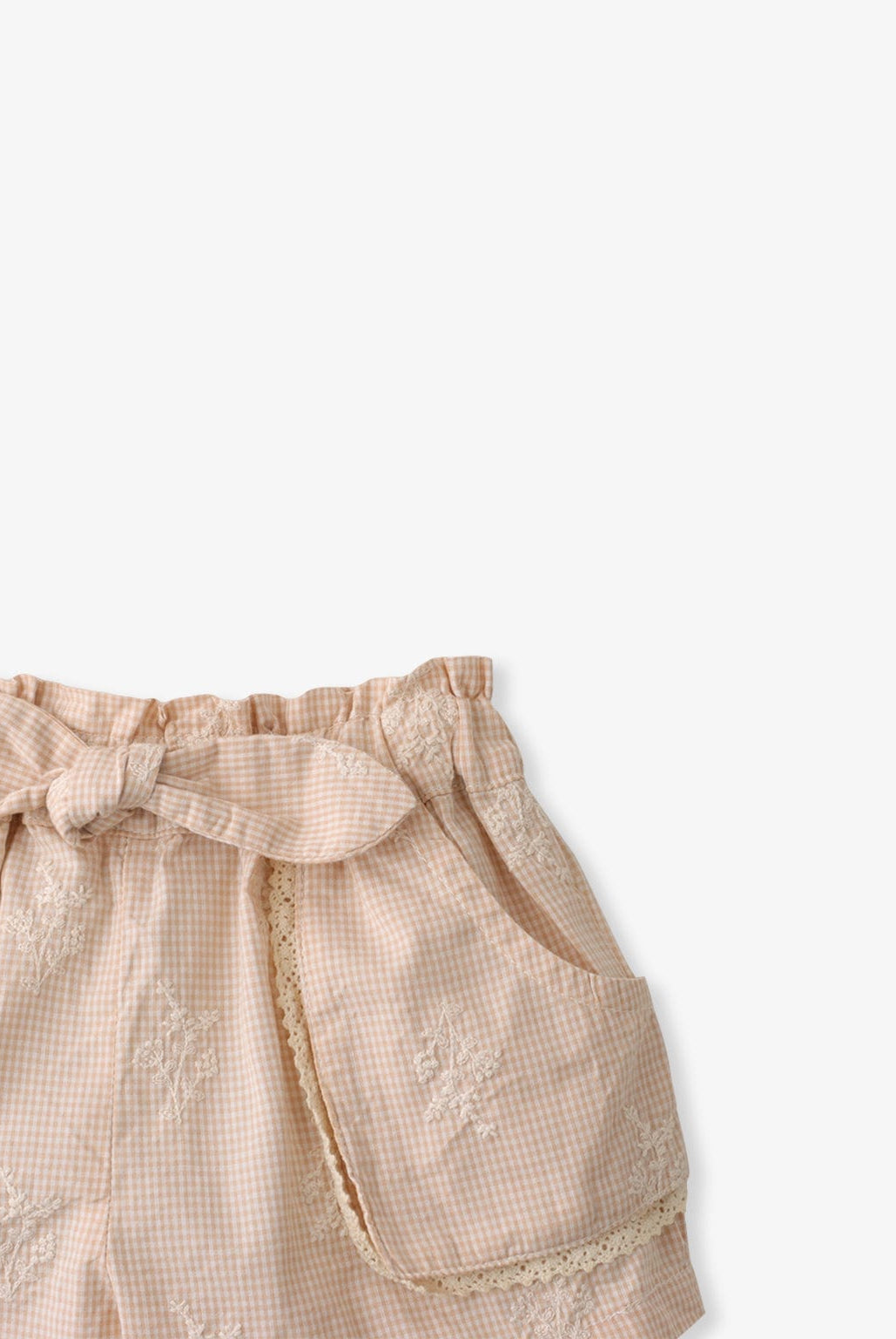 جينجرسنابس شورت سادة مطرز بجيوب جانبية بفيونكة بناتي بيج