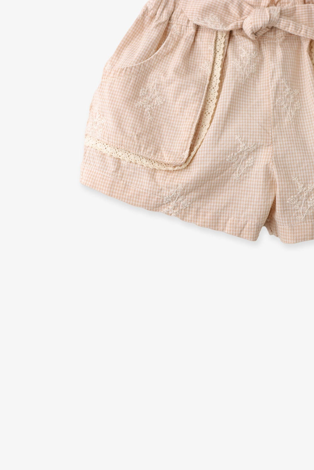 جينجرسنابس شورت سادة مطرز بجيوب جانبية بفيونكة بناتي بيج