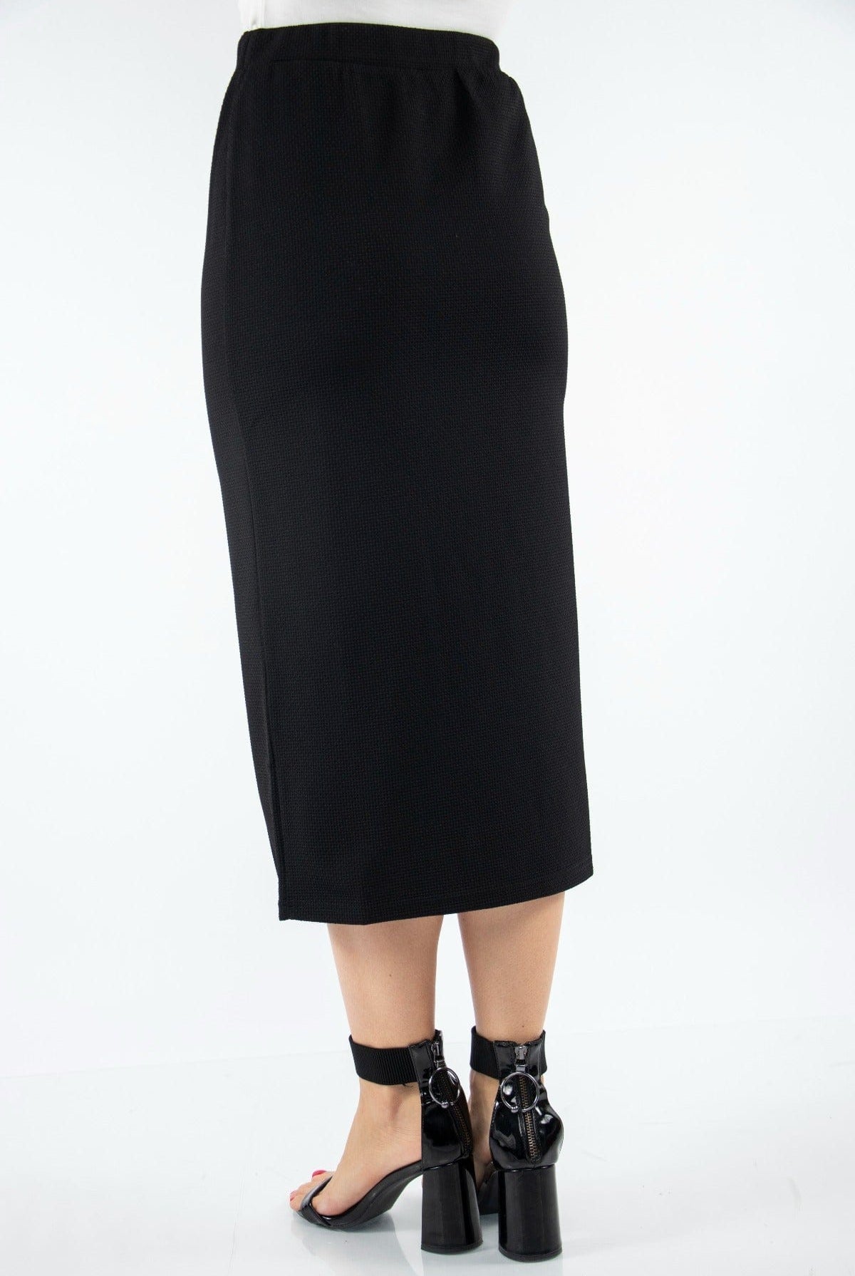 نتشي تنورة طويلة سكيني ماسكة على الجسم بخصر مطاط