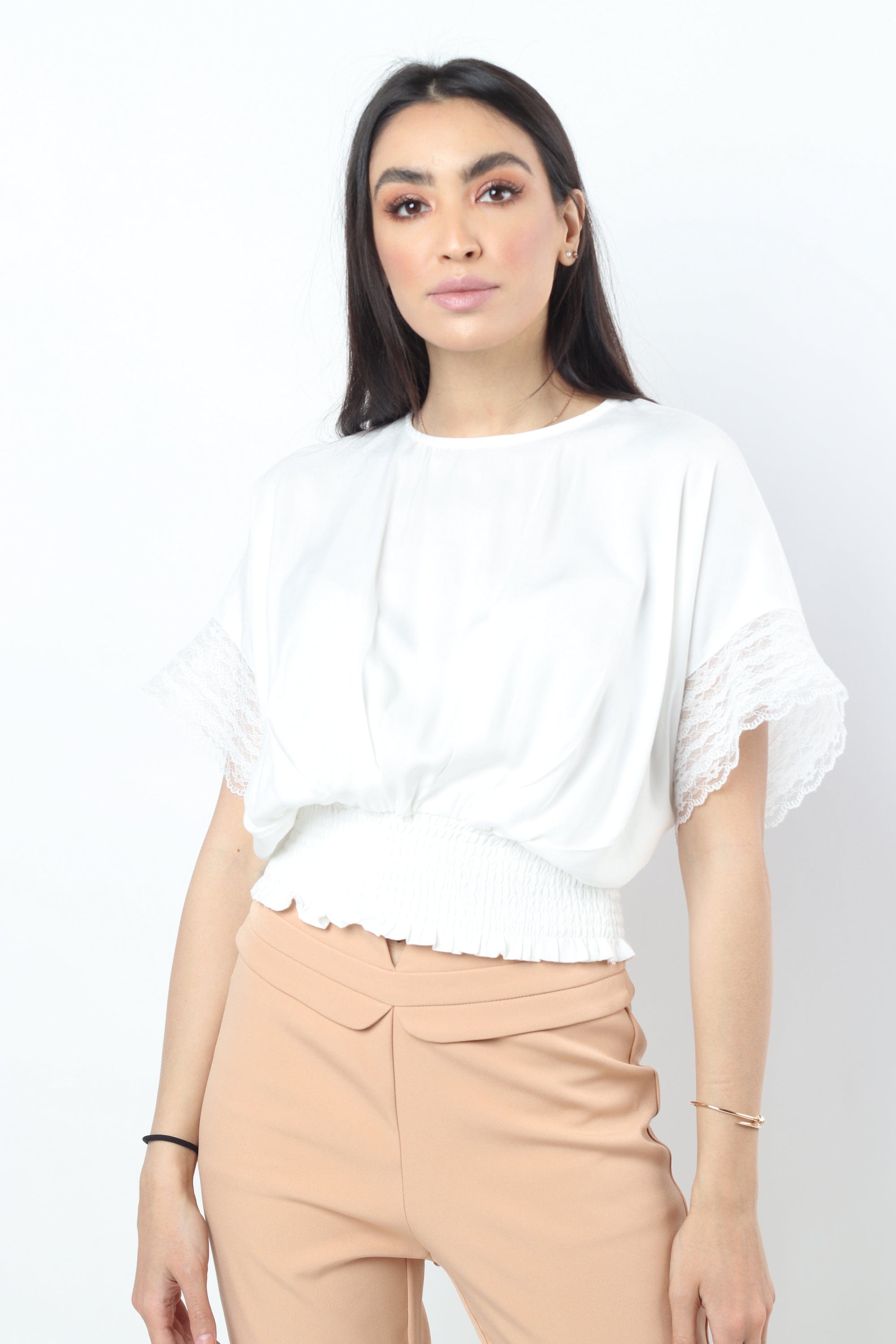 نتشي بلوزة قصيرة واسعة بوسط كم واسع قصير نسائي