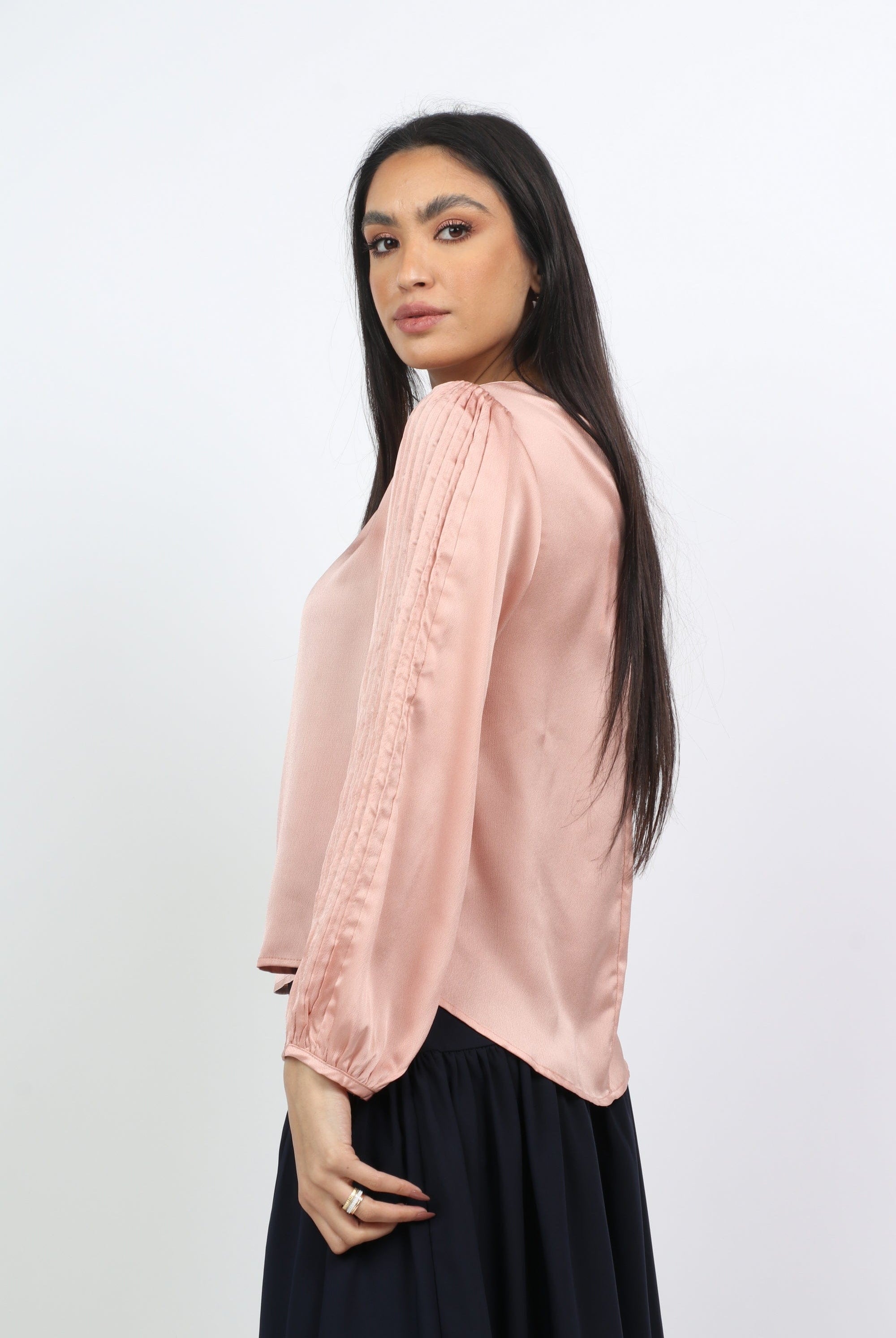 نتشي بلوزة رسمية باكمام طويلة منفوخة نسائي