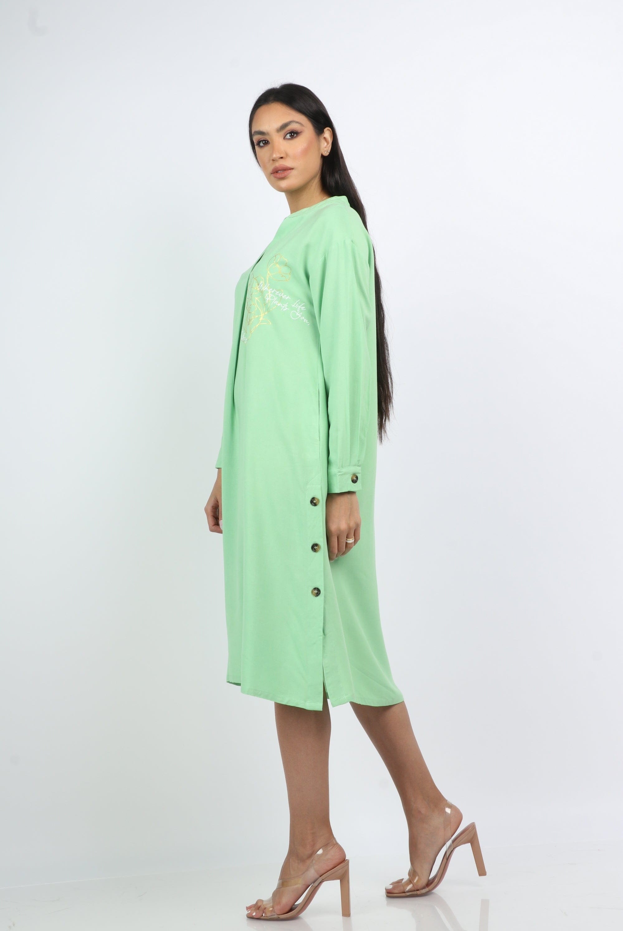 نتشي فستان ميدي قميص بطبعة ورد كم طويل