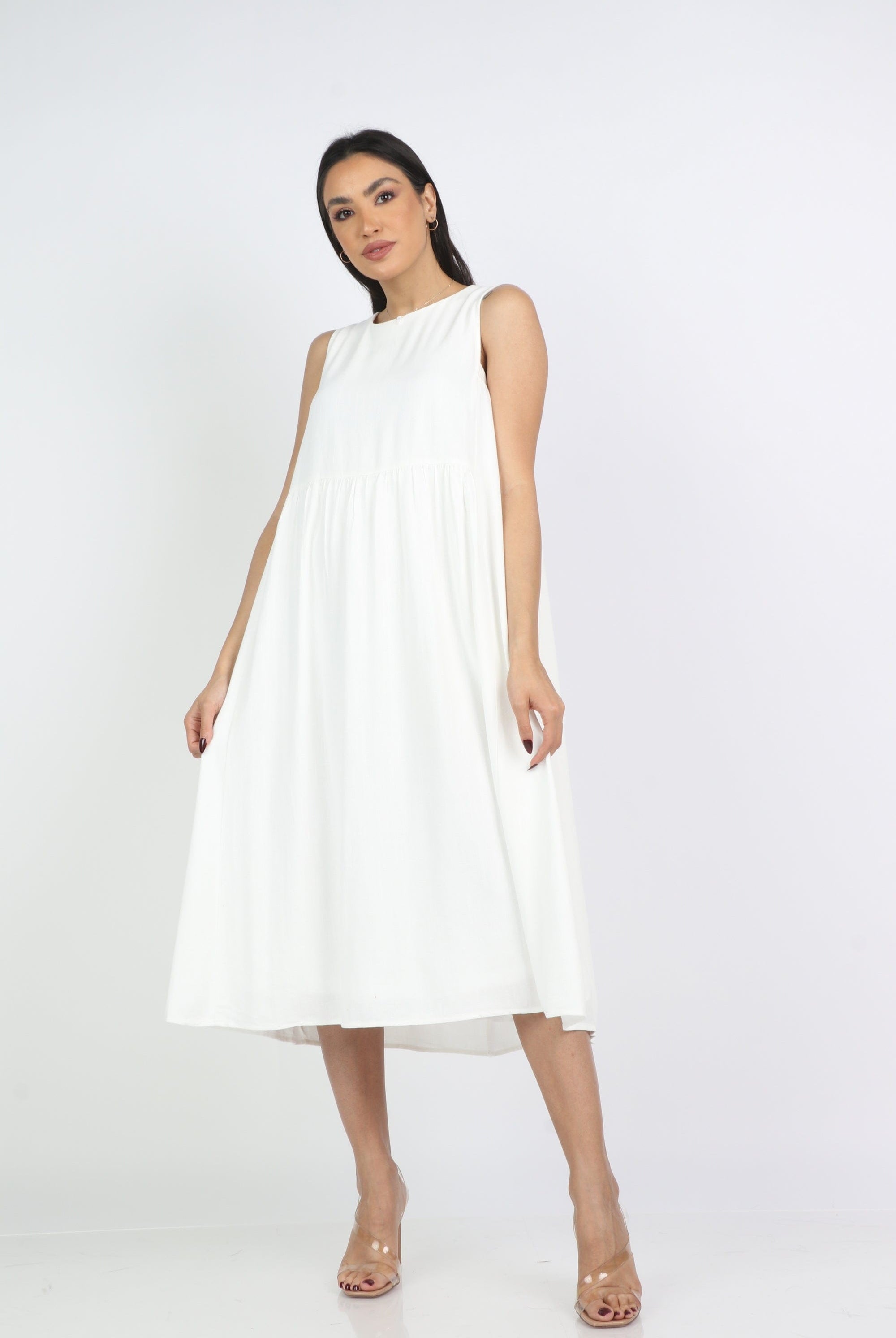 نتشي فستان ميدي سادة بصدر مقفول بدون كم