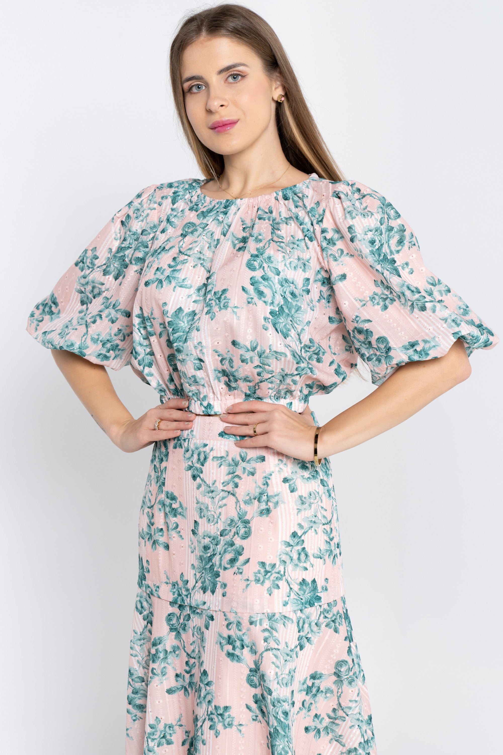 نتشي توب مشجر نص بطن 3/4 كم نسائي