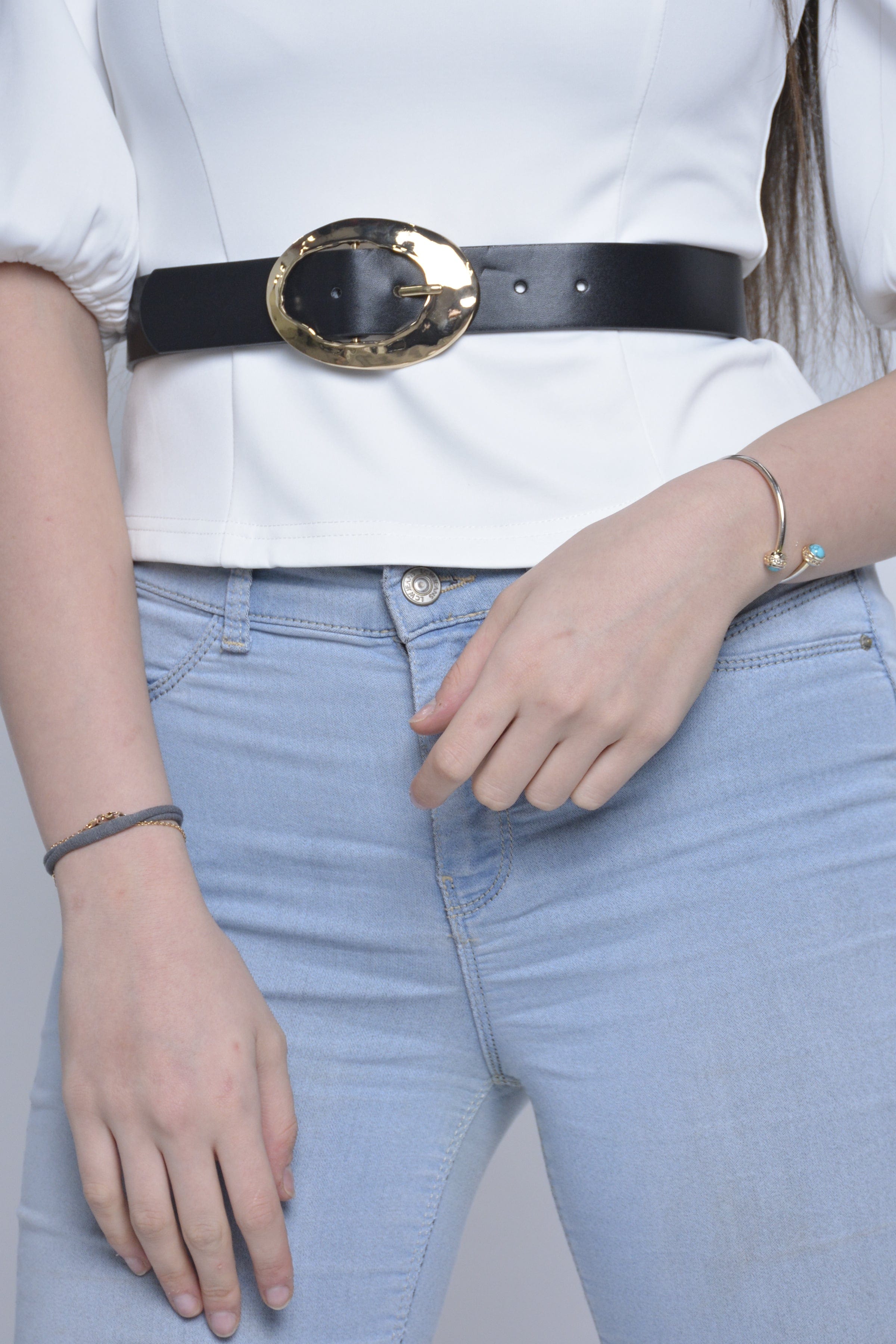 نتشي حزام جلد رفيع نسائي مع توكة بيضاوية معدن نسائي