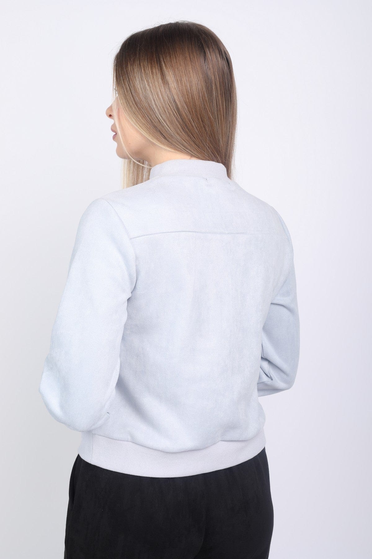 نتشي بلوزة بجيوب وسحاب كم طويل نسائي