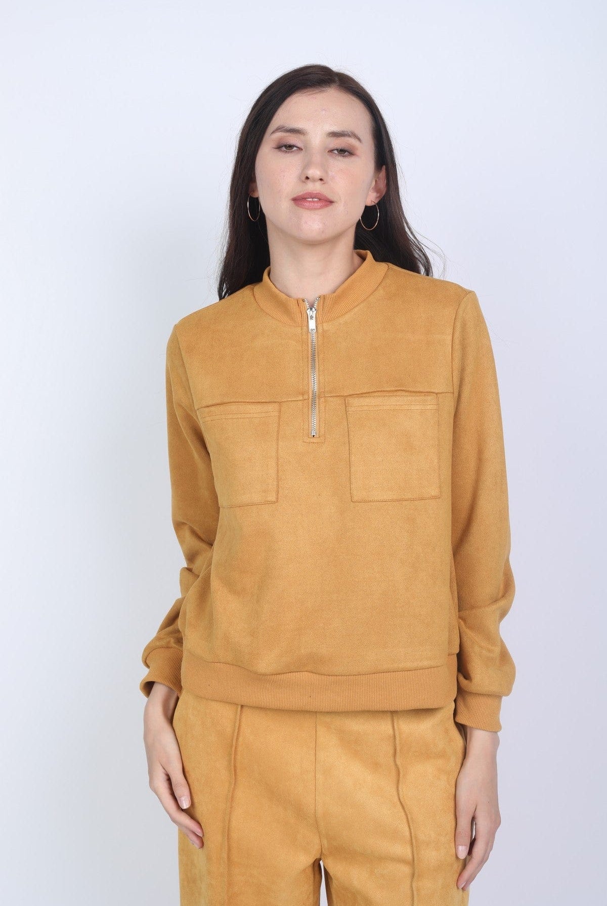 نتشي بلوزة بجيوب وسحاب كم طويل نسائي