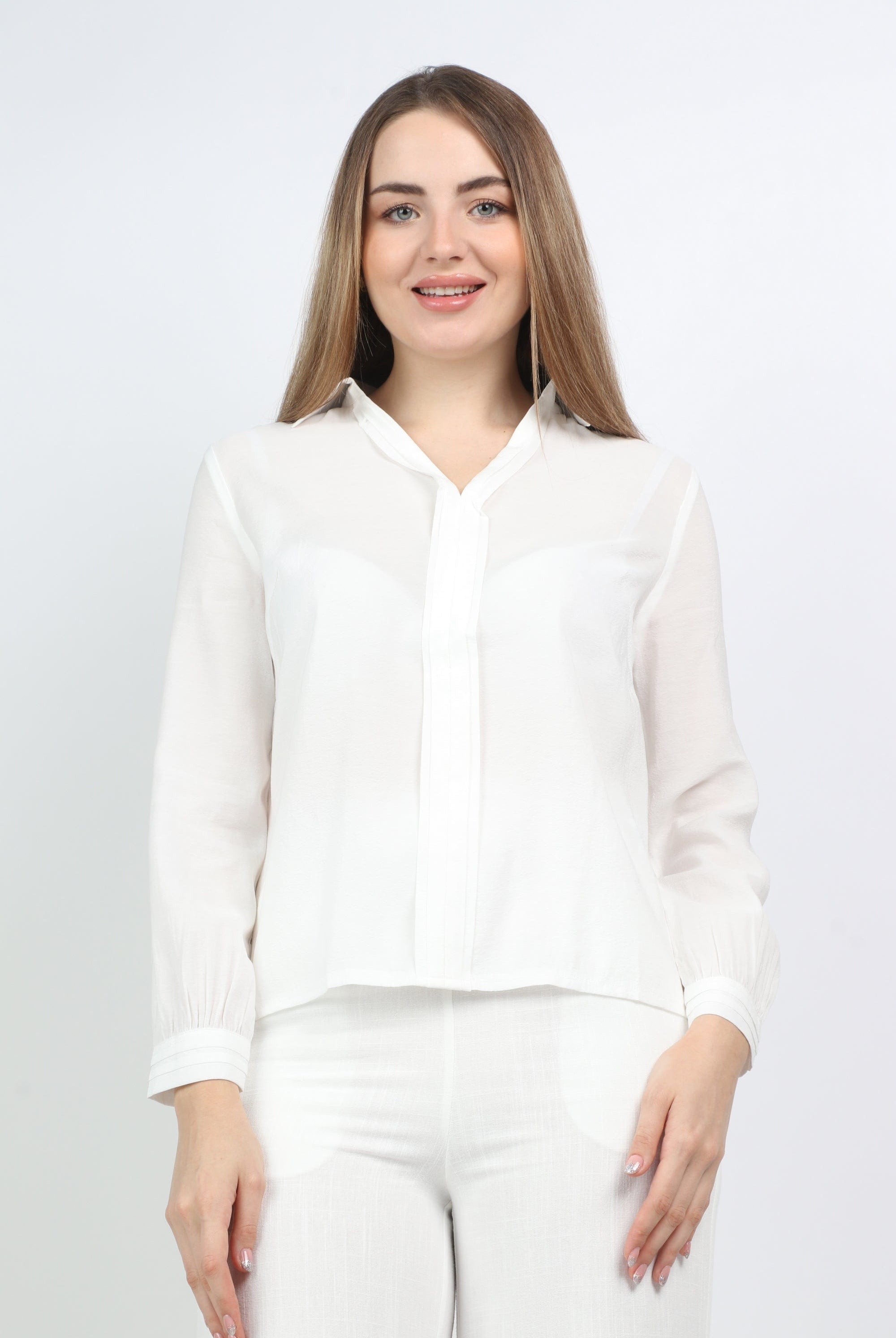 نتشي قميص كلاسيك بياقة وكم طويل نسائي