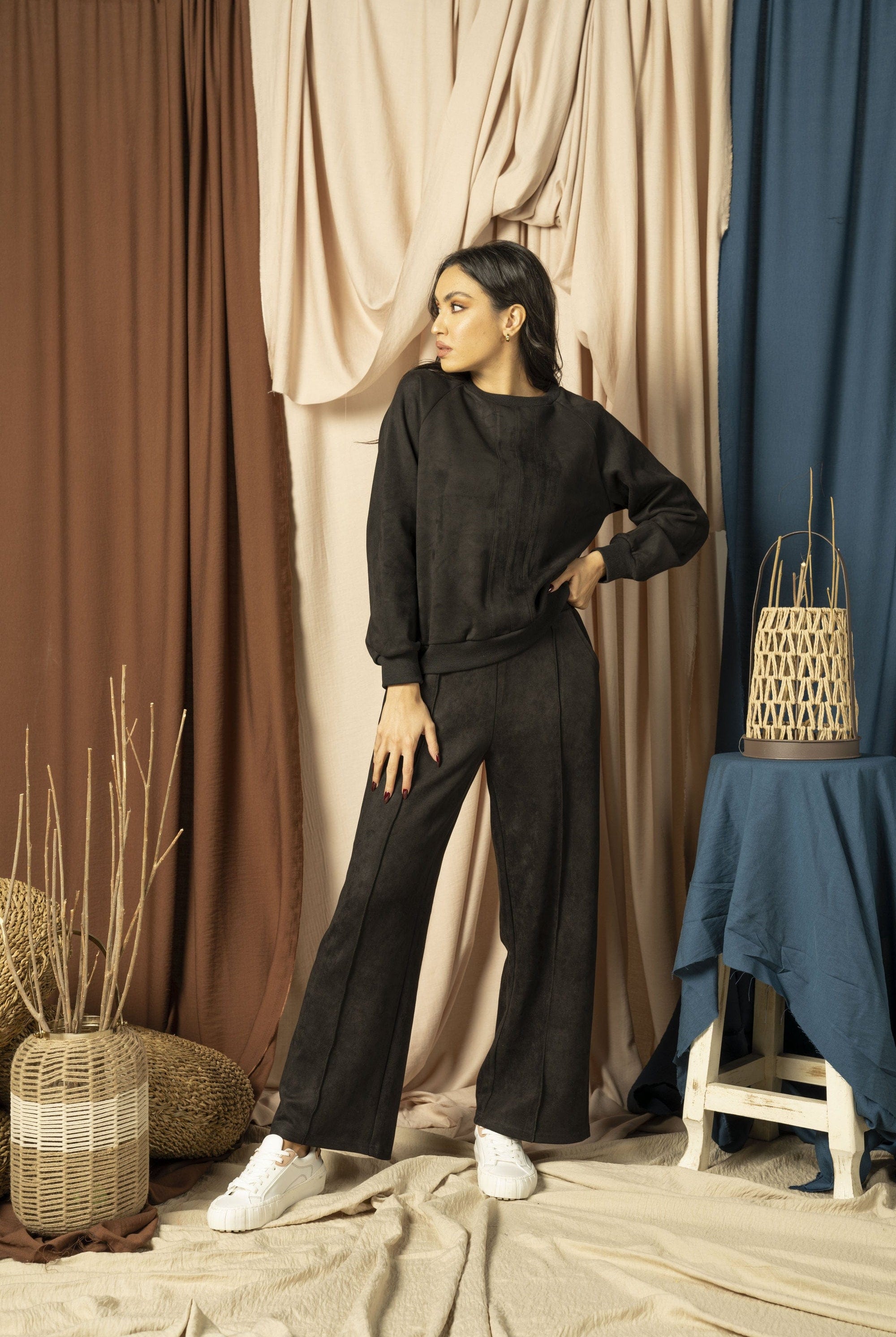 نتشي سويت شيرت سادة بأكمام نسائي