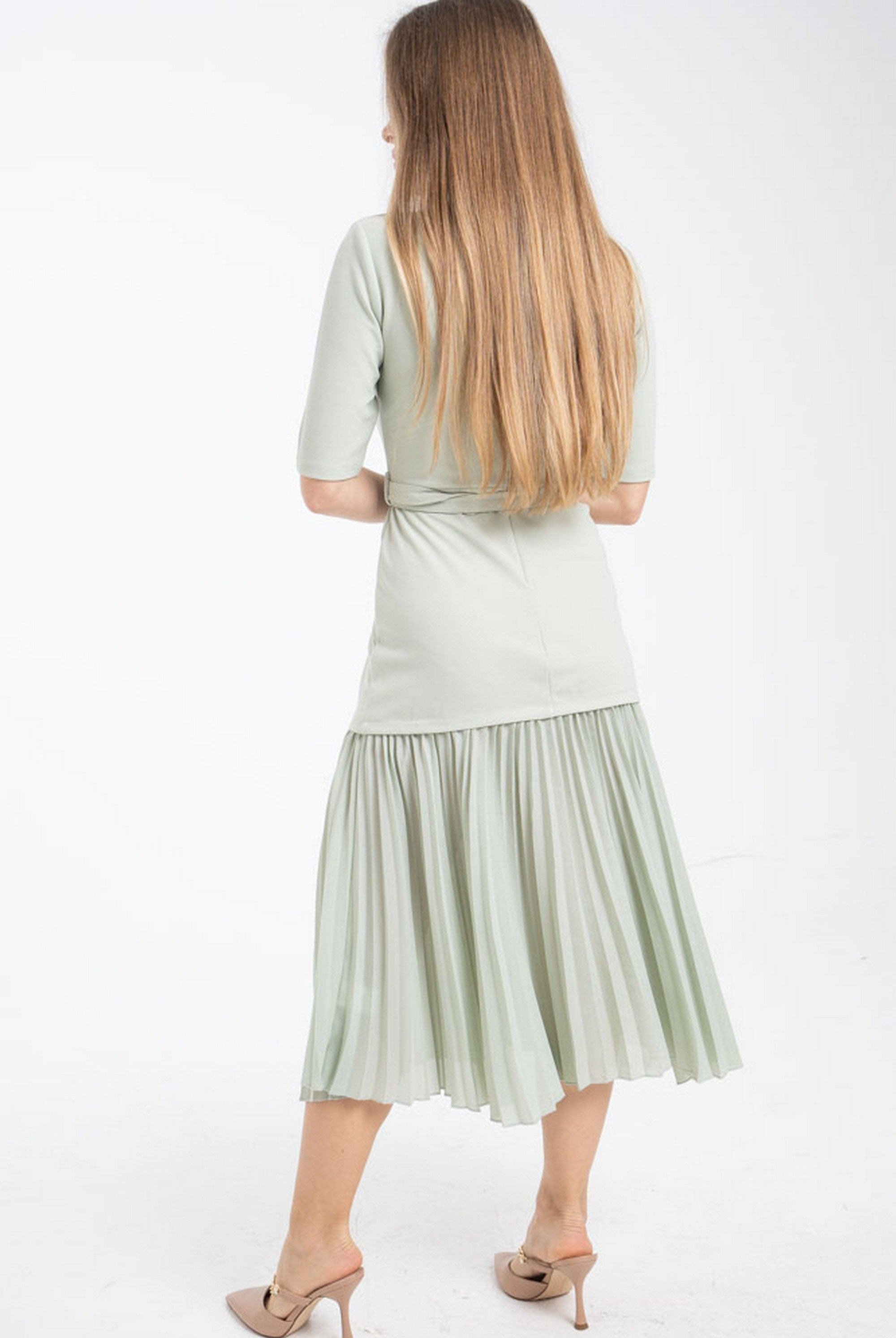 نتشي فستان ميدي نسائي مزين بليسية من الأسفل