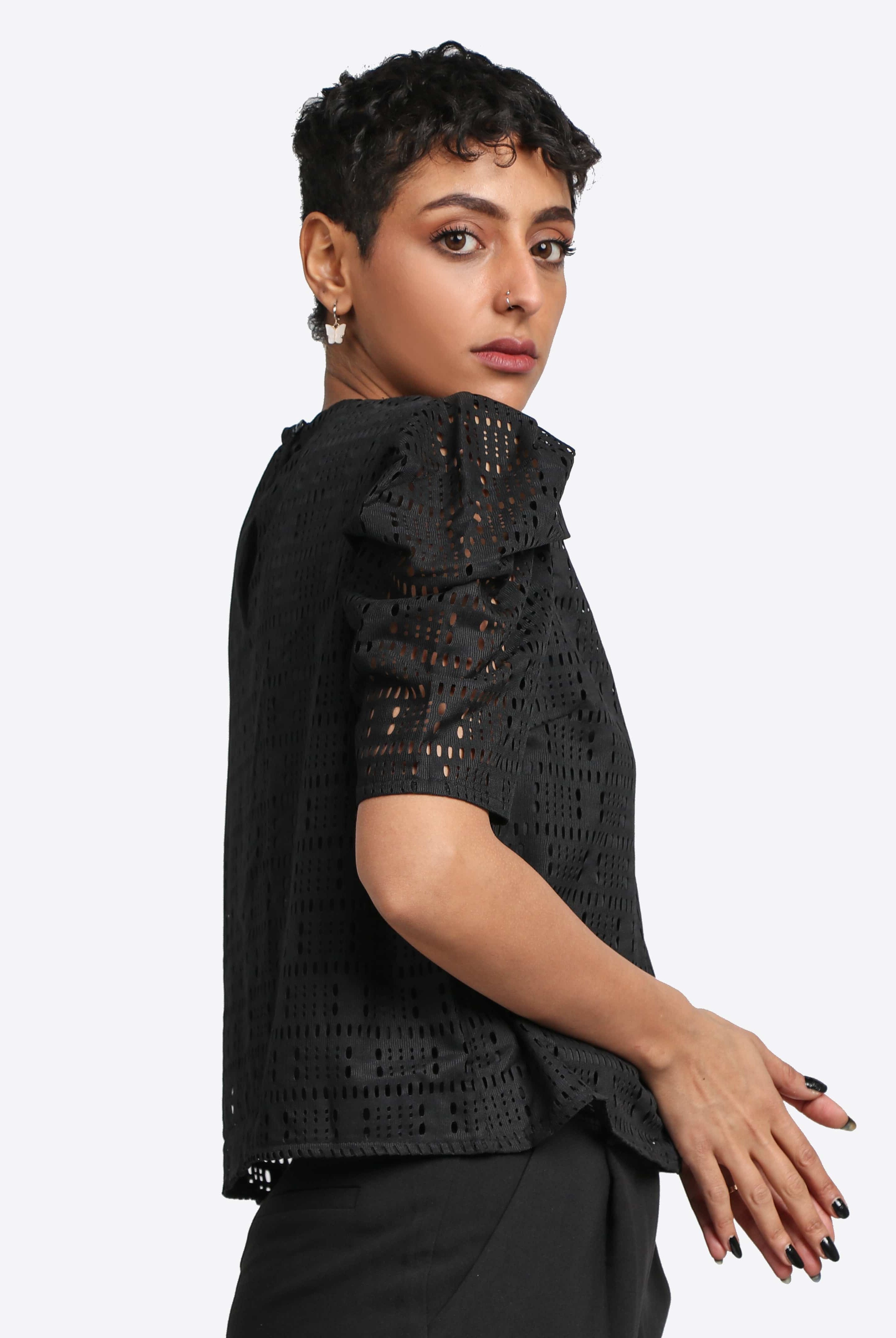 نتشي بلوزة كلاسيك دانتيل نسائية