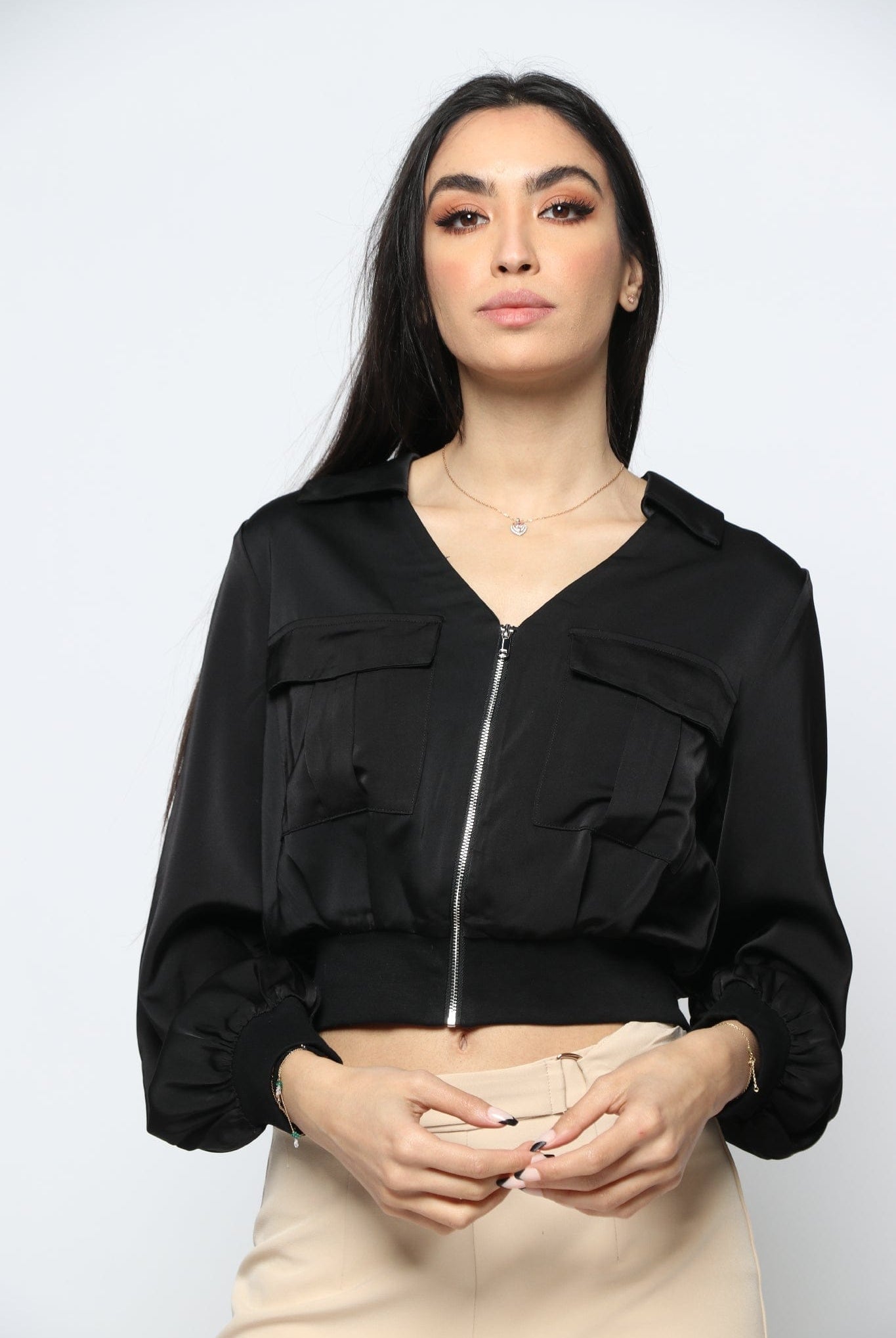 نتشي بلوزة نص بطن مخصر بسحاب كم طويل نسائي