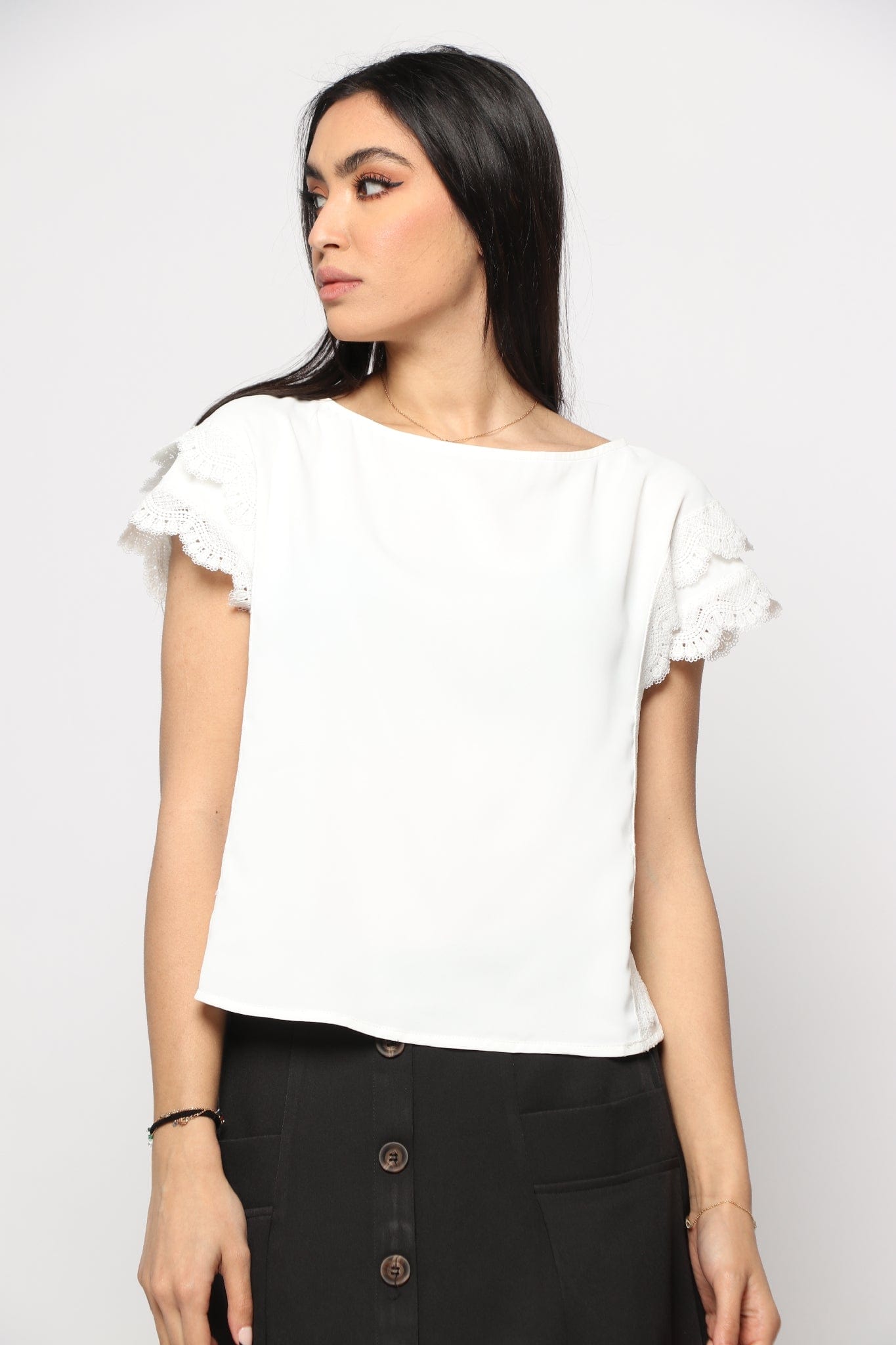 نتشي بلوزة كلاسيك كم قصير مزينة دانتيل فخمة نسائي