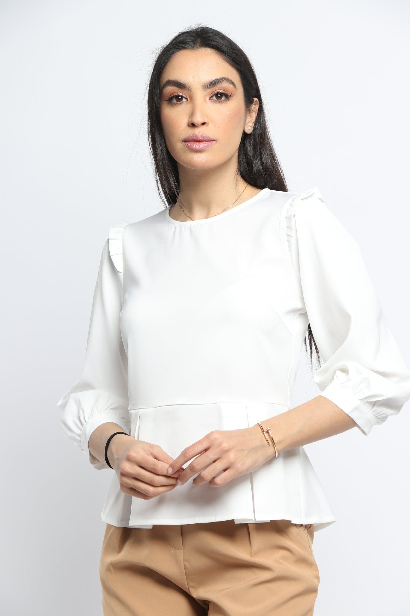 نتشي بلوزة سادة مخصر ومنفوش من تحت 3/4 كم نسائي