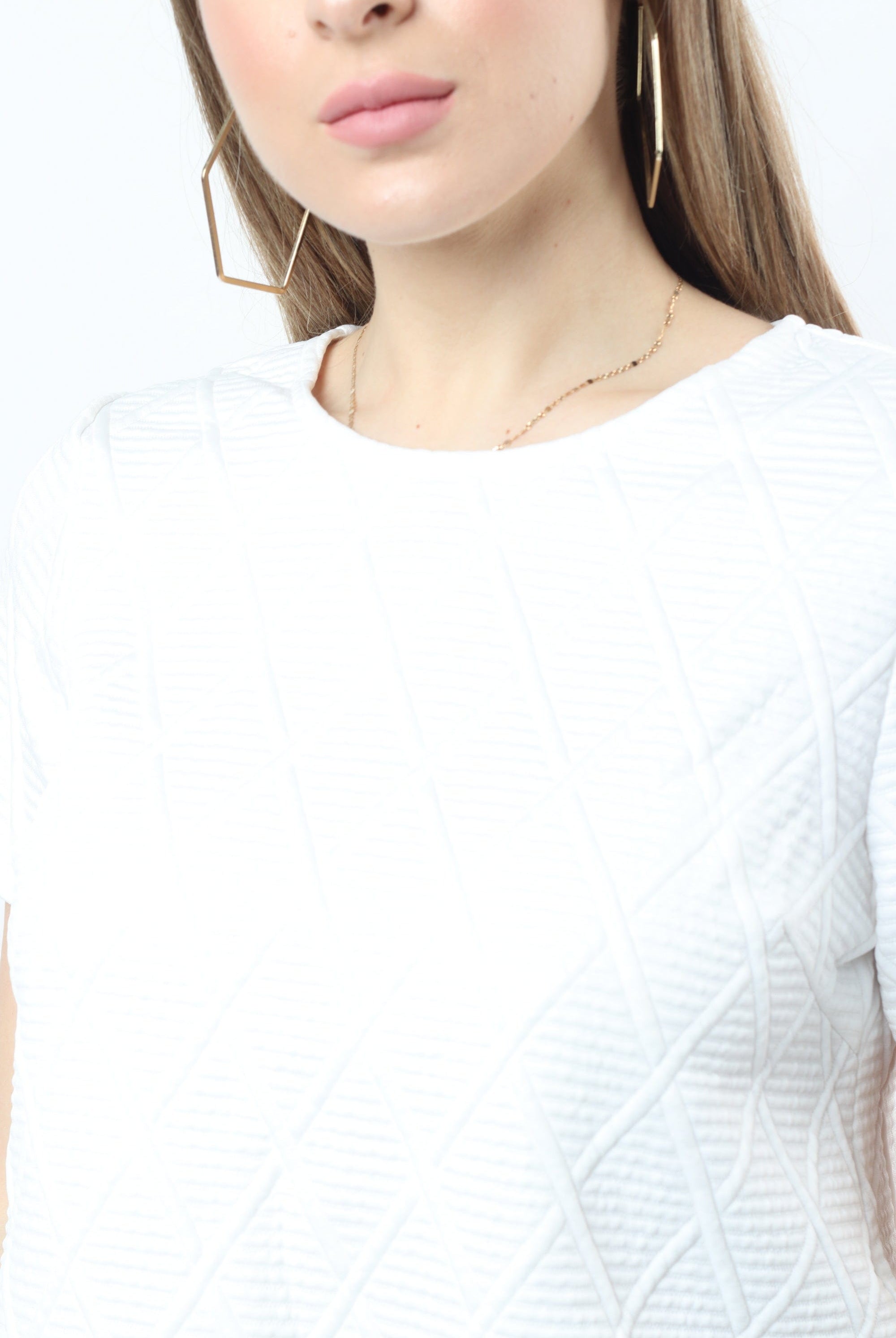 نتشي بلوزة قطن على نمط مثلثات كم قصير نسائي