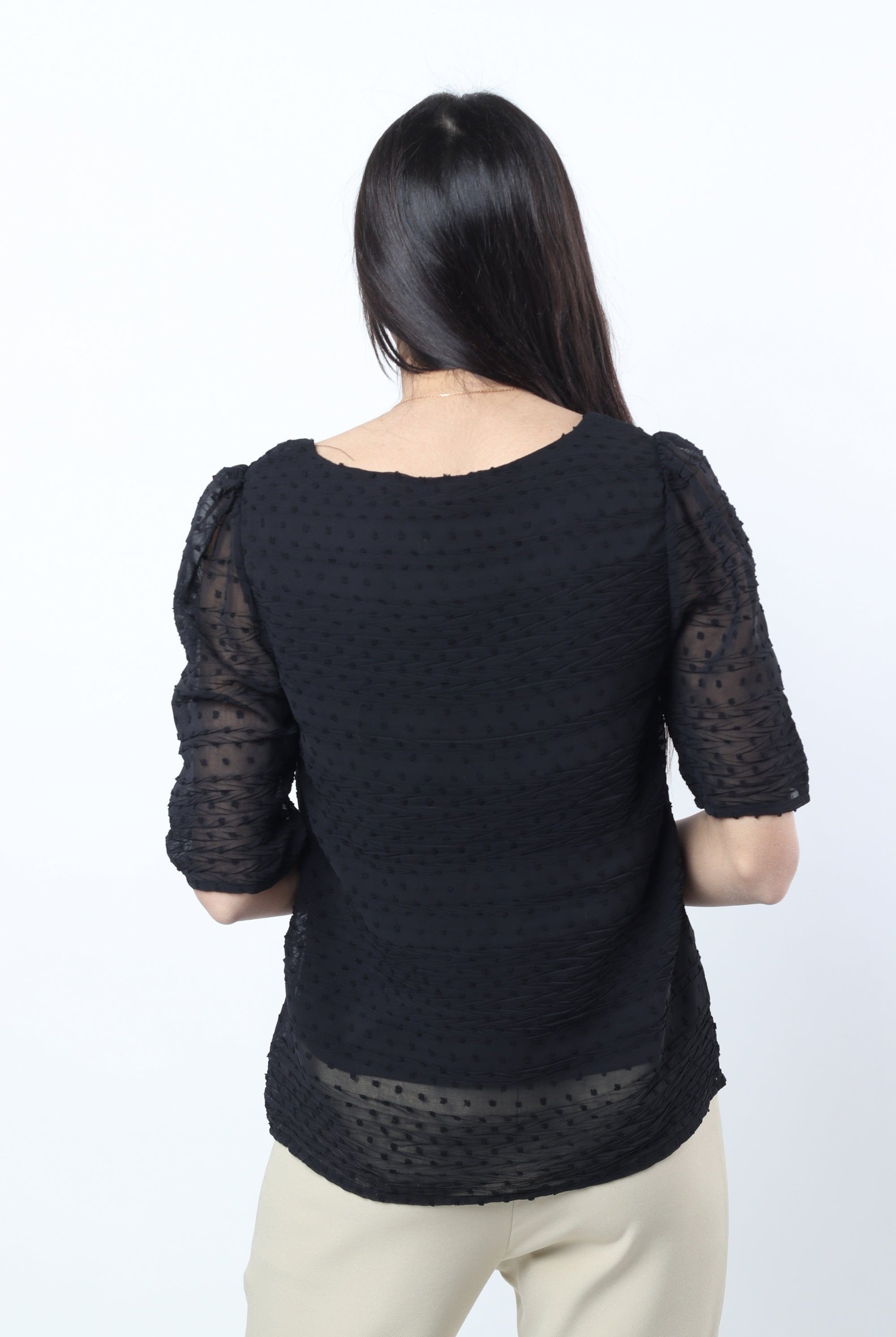 نتشي بلوزة شيفون سادة مبطنة نص كم نسائي