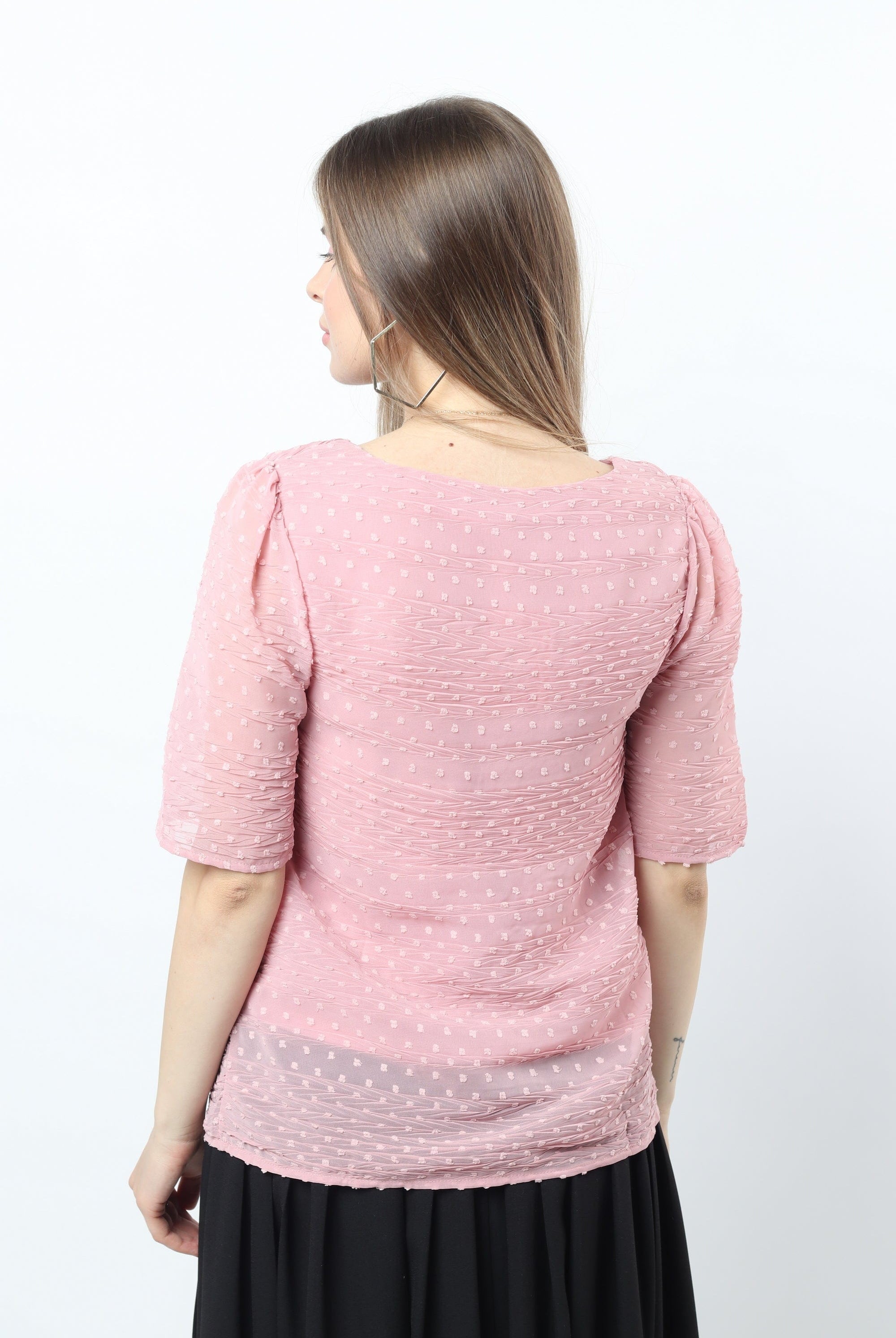 نتشي بلوزة شيفون سادة مبطنة نص كم نسائي