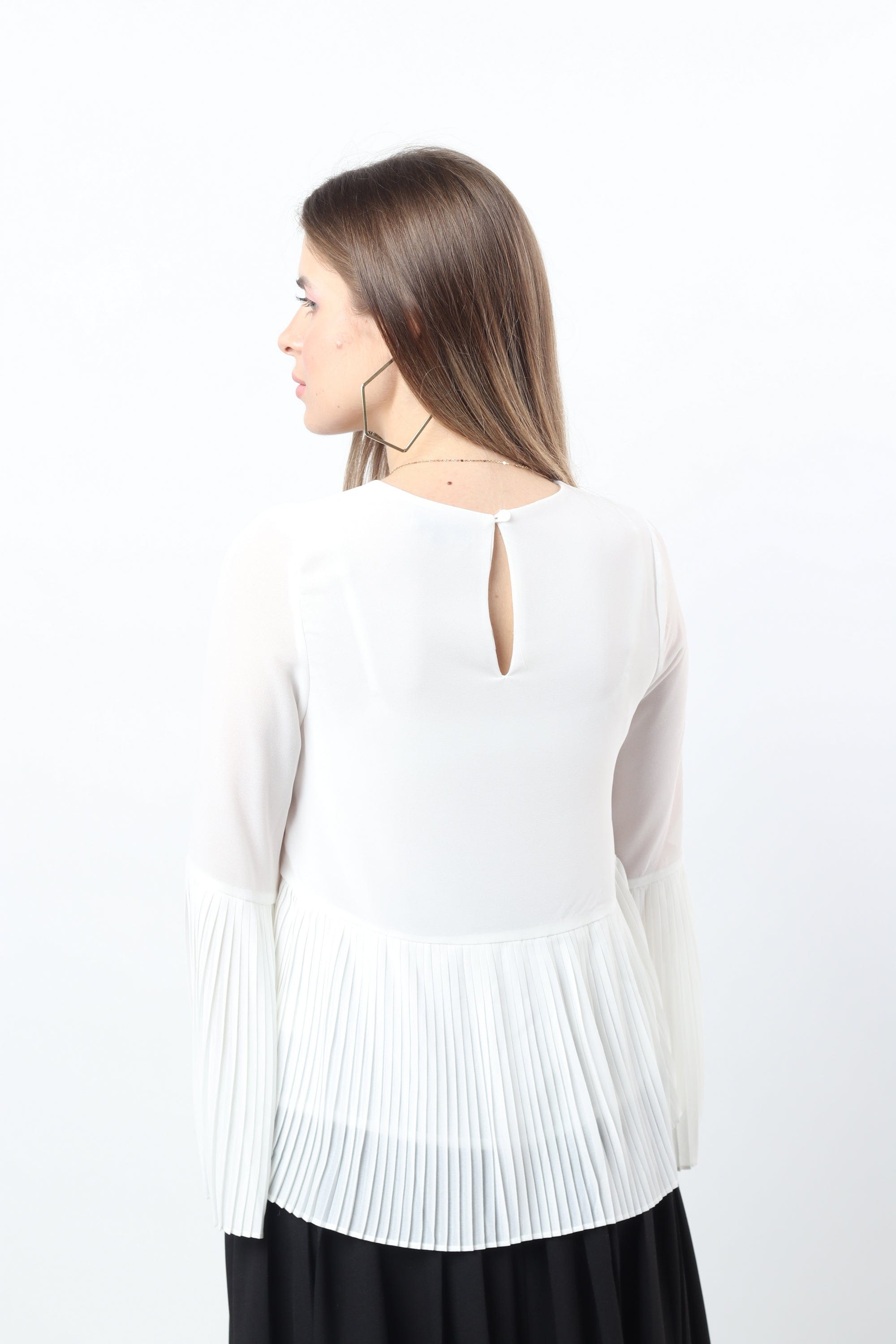 نتشي بلوزة بكسرات بليسيه من أسفل وكم طويل نسائي