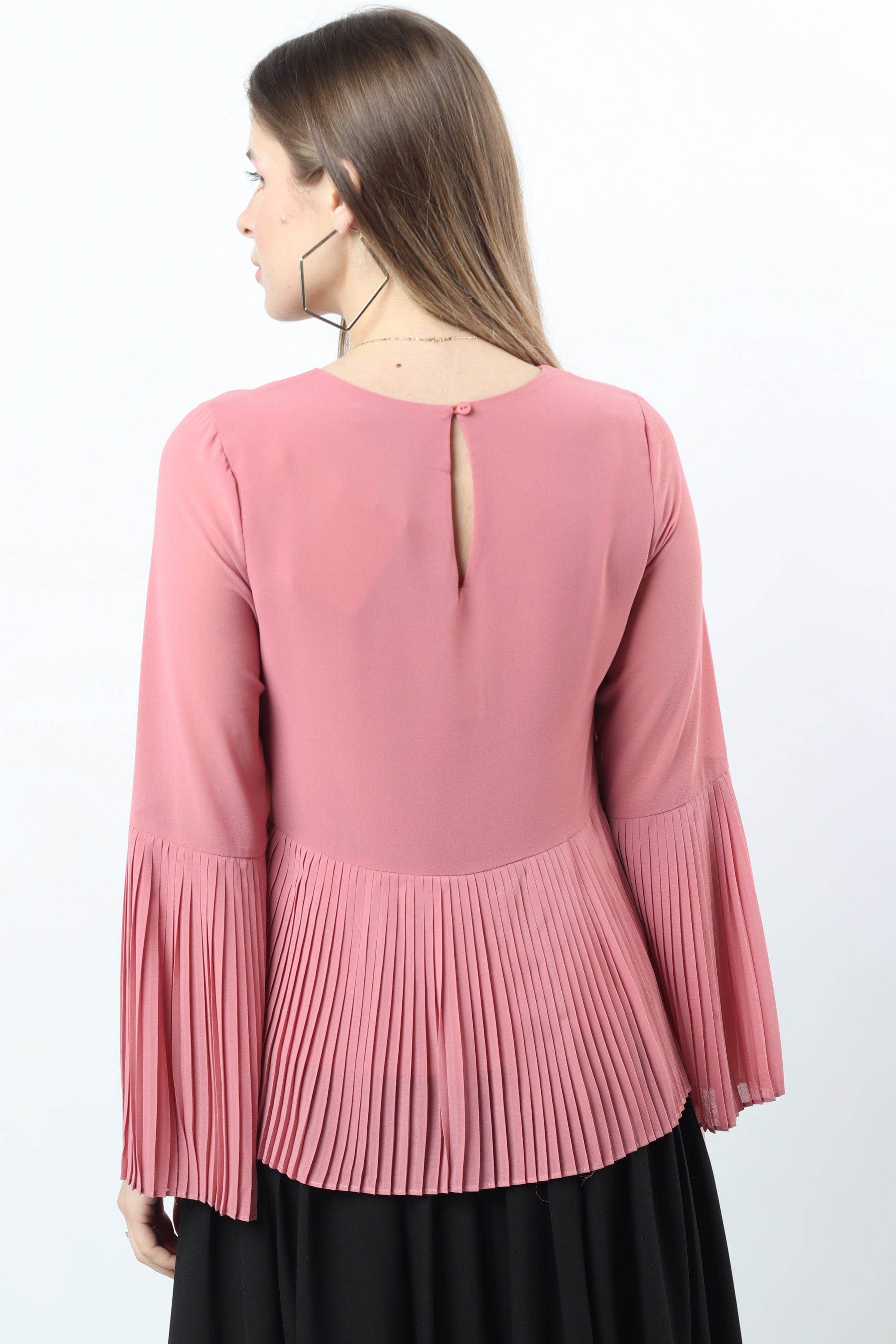 نتشي بلوزة بكسرات بليسيه من أسفل وكم طويل نسائي