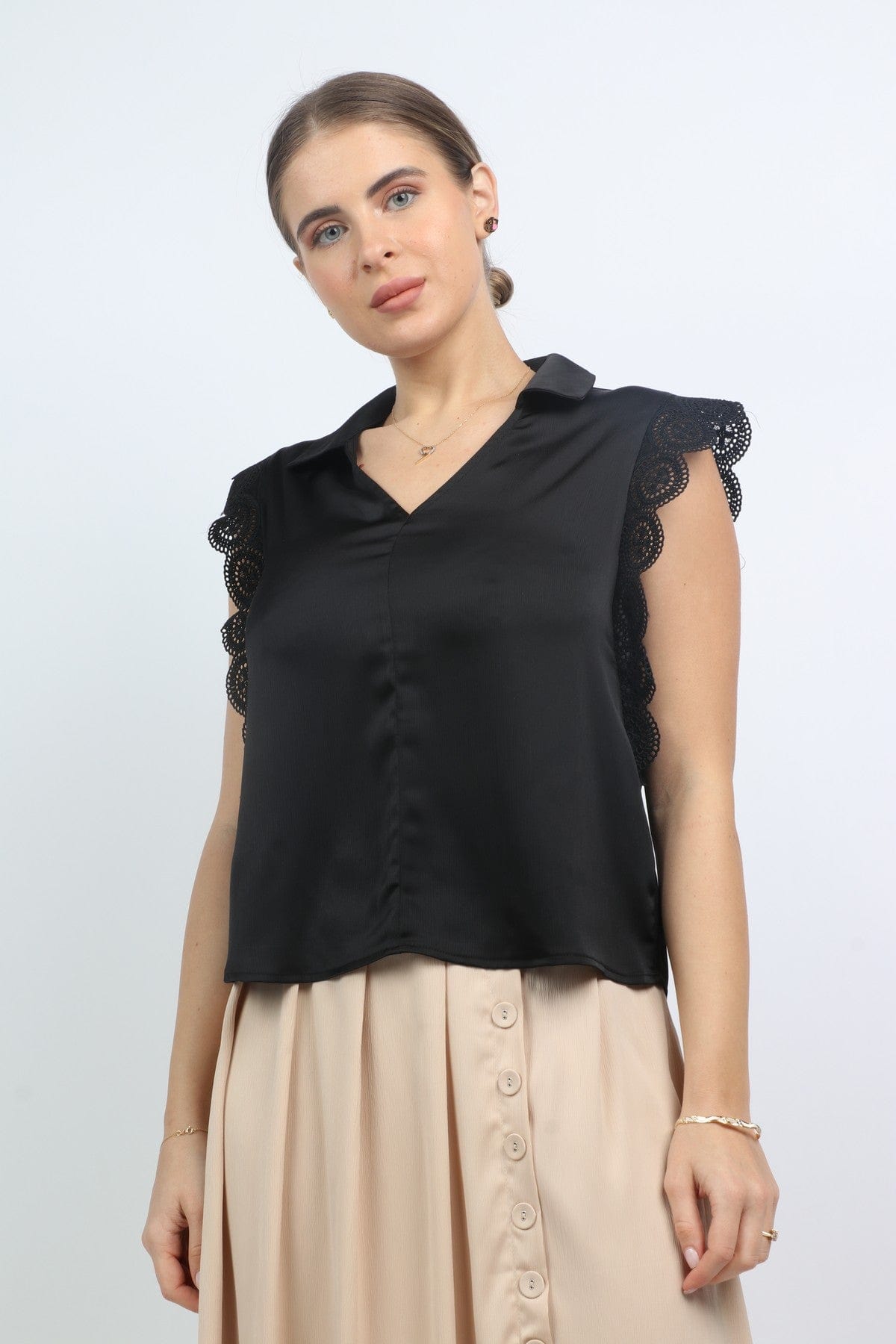 نتشي بلوزة رسمية بدون أكمام بياقة قصيرة