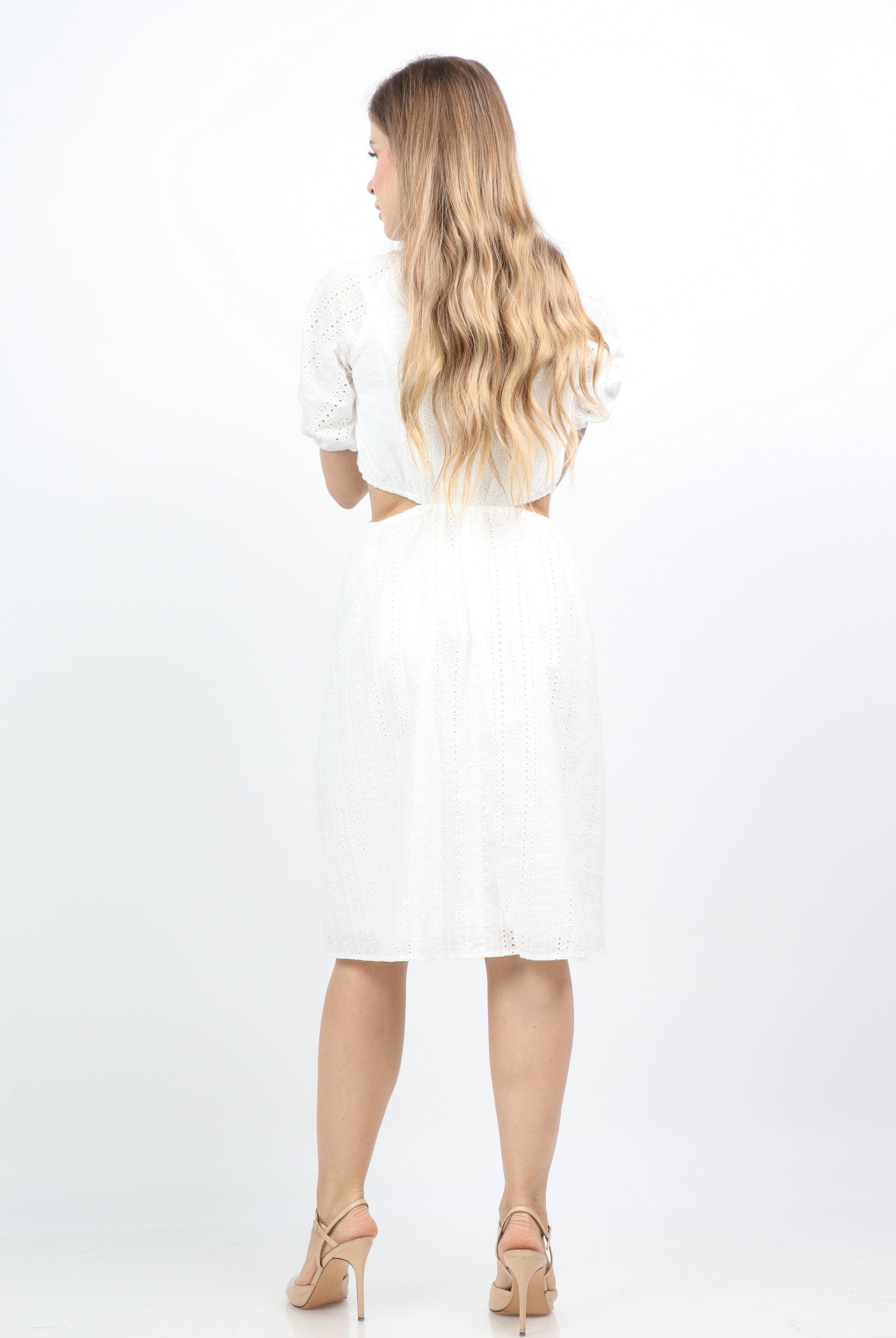 نتشي فستان قصير مفتوح من الجنب الخصر كم قصير