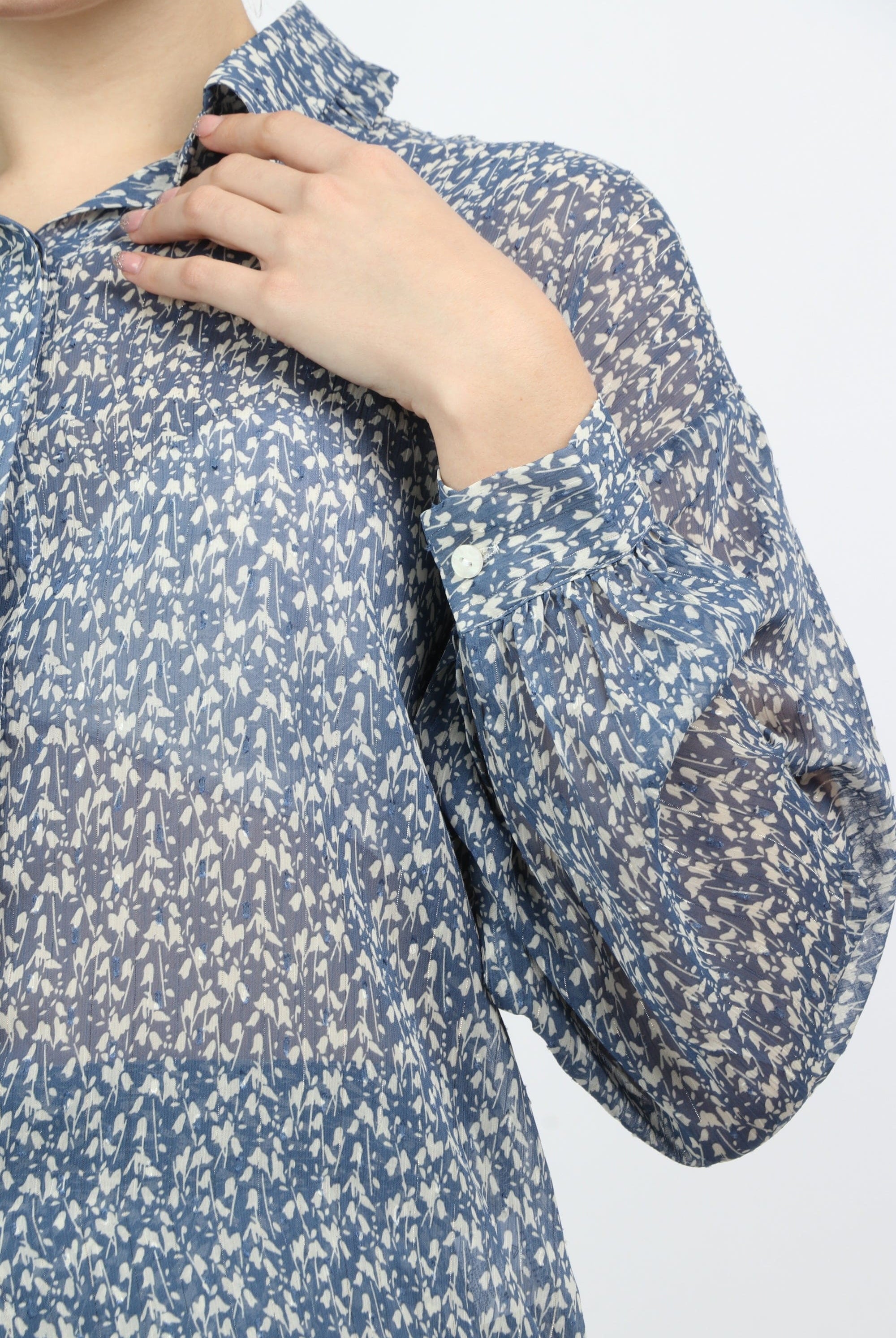 نتشي قميص منقوش مورد كم طويل نسائي